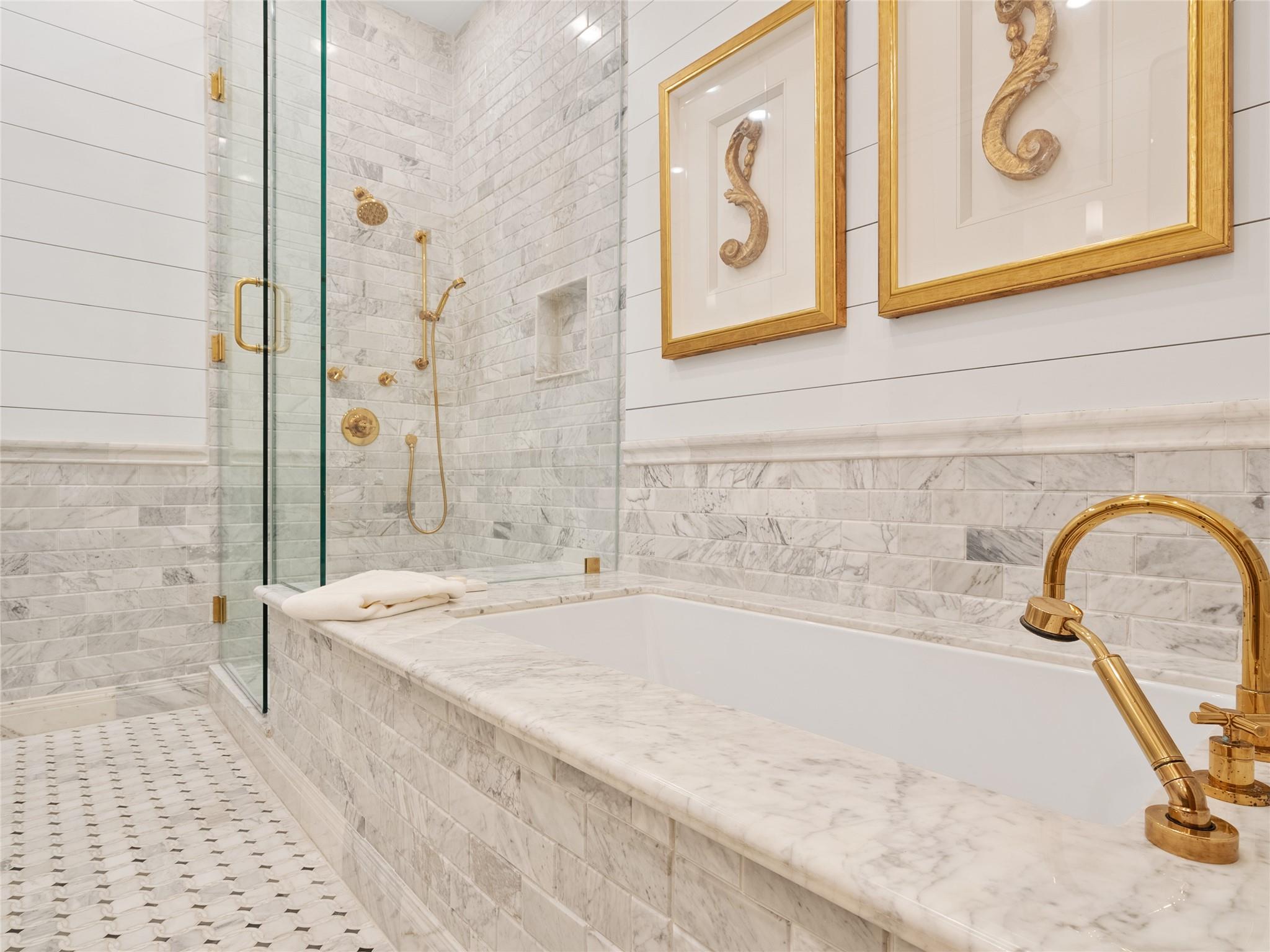 801 E Beach Drive Unit: TW2606