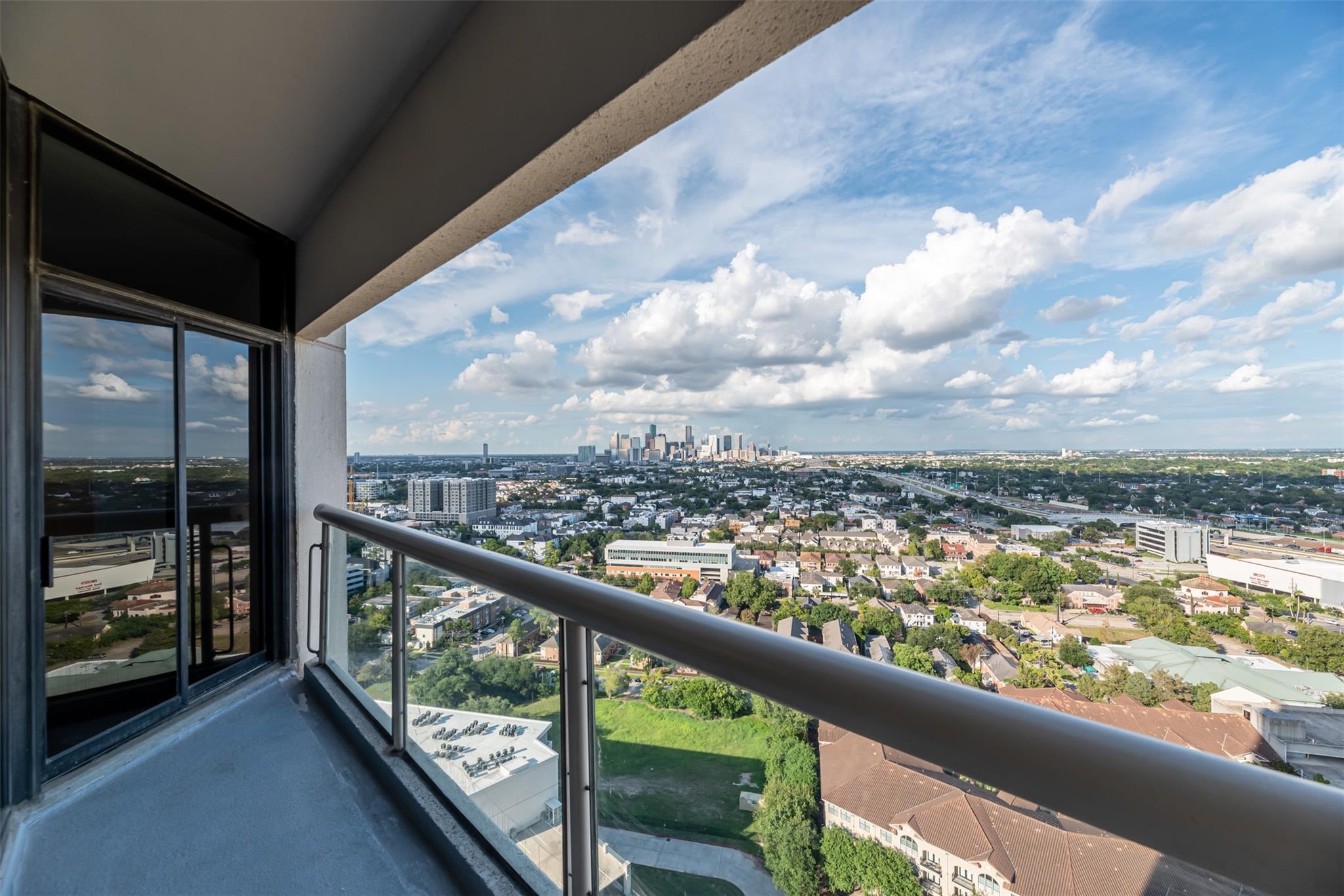 1701 Hermann Drive # 24B