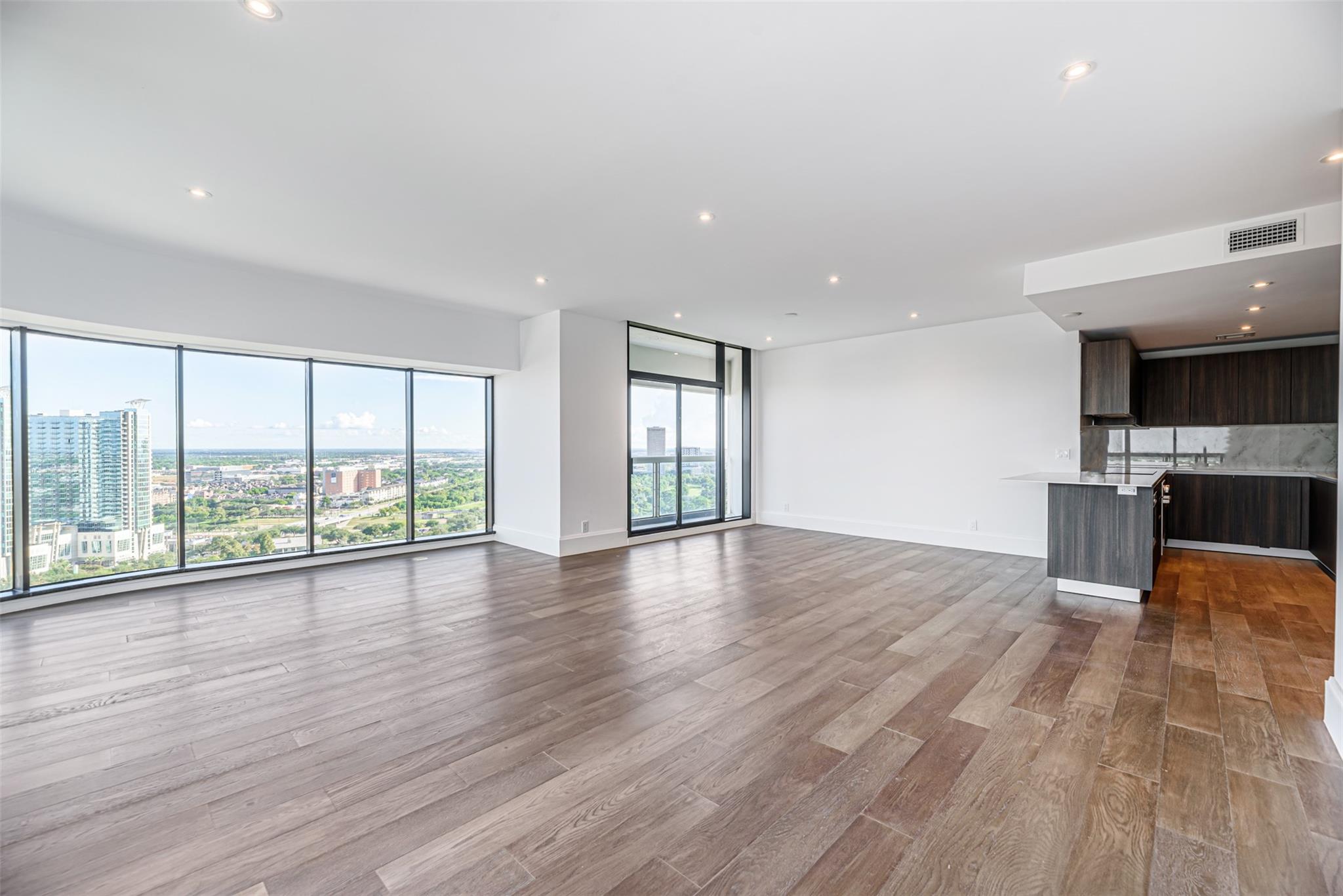 1701 Hermann Drive # 24B