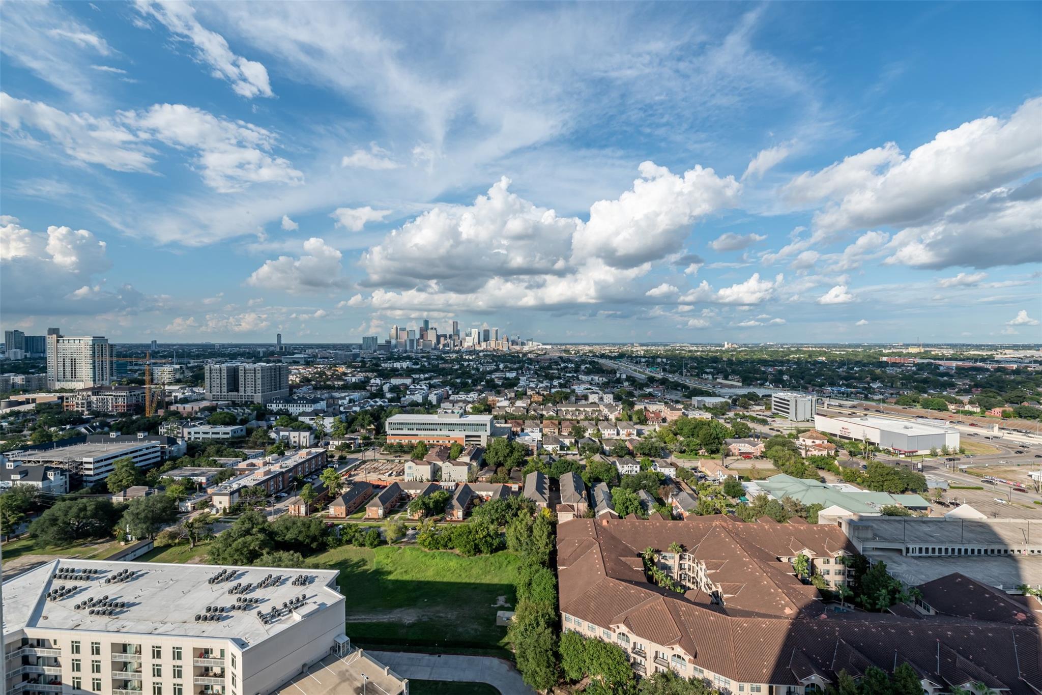 1701 Hermann Drive # 24B