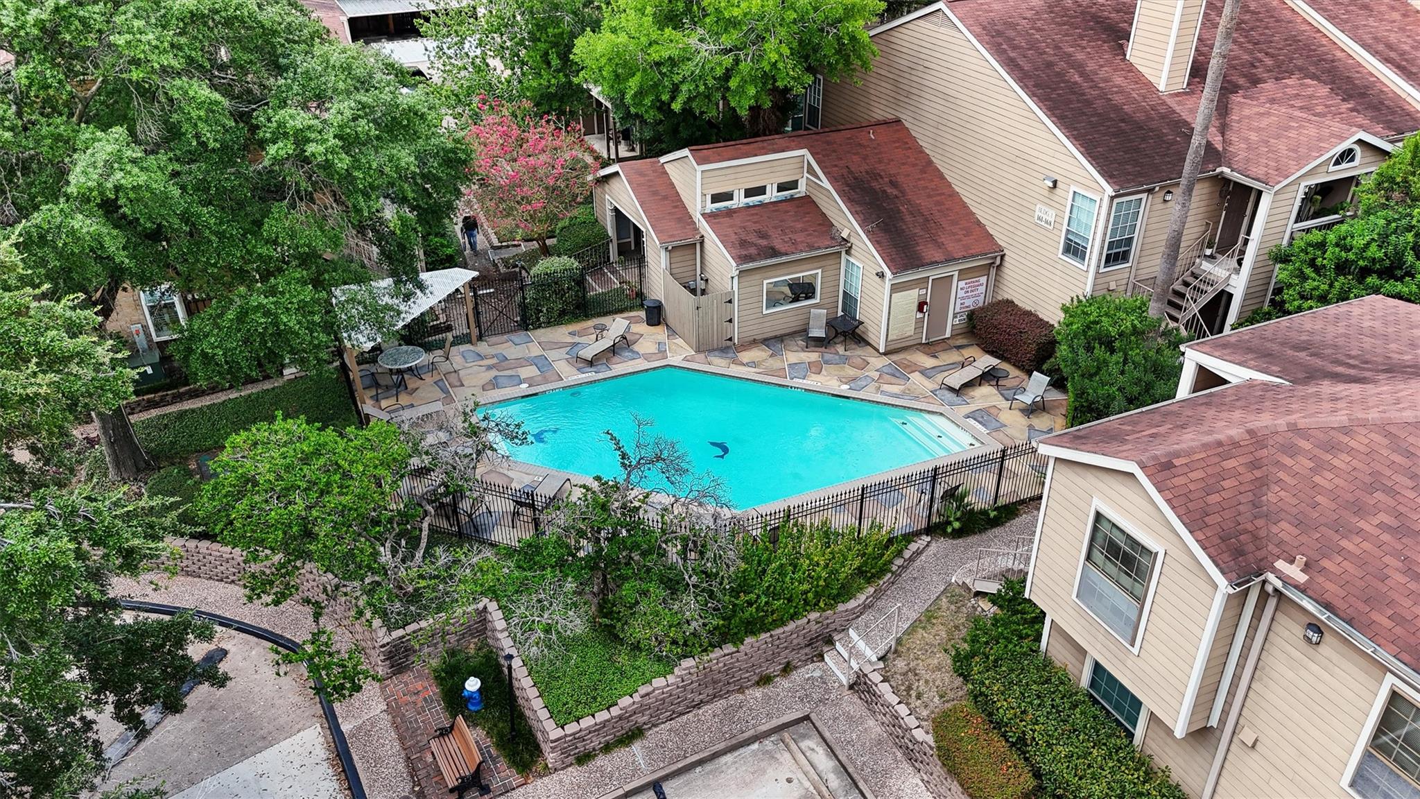 1860 White Oak Drive # 367