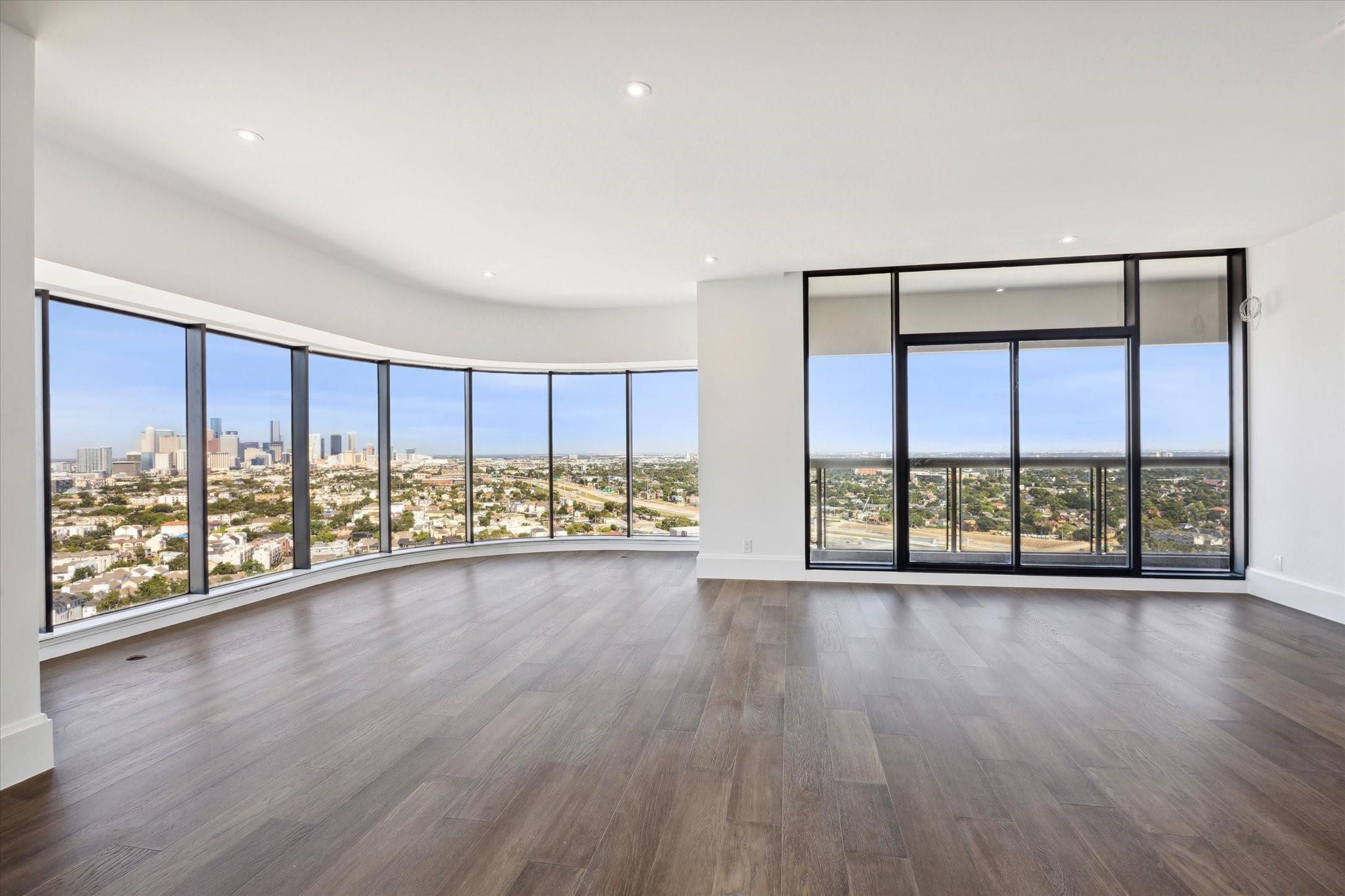 1701 Hermann Drive Drive Unit: 27CE