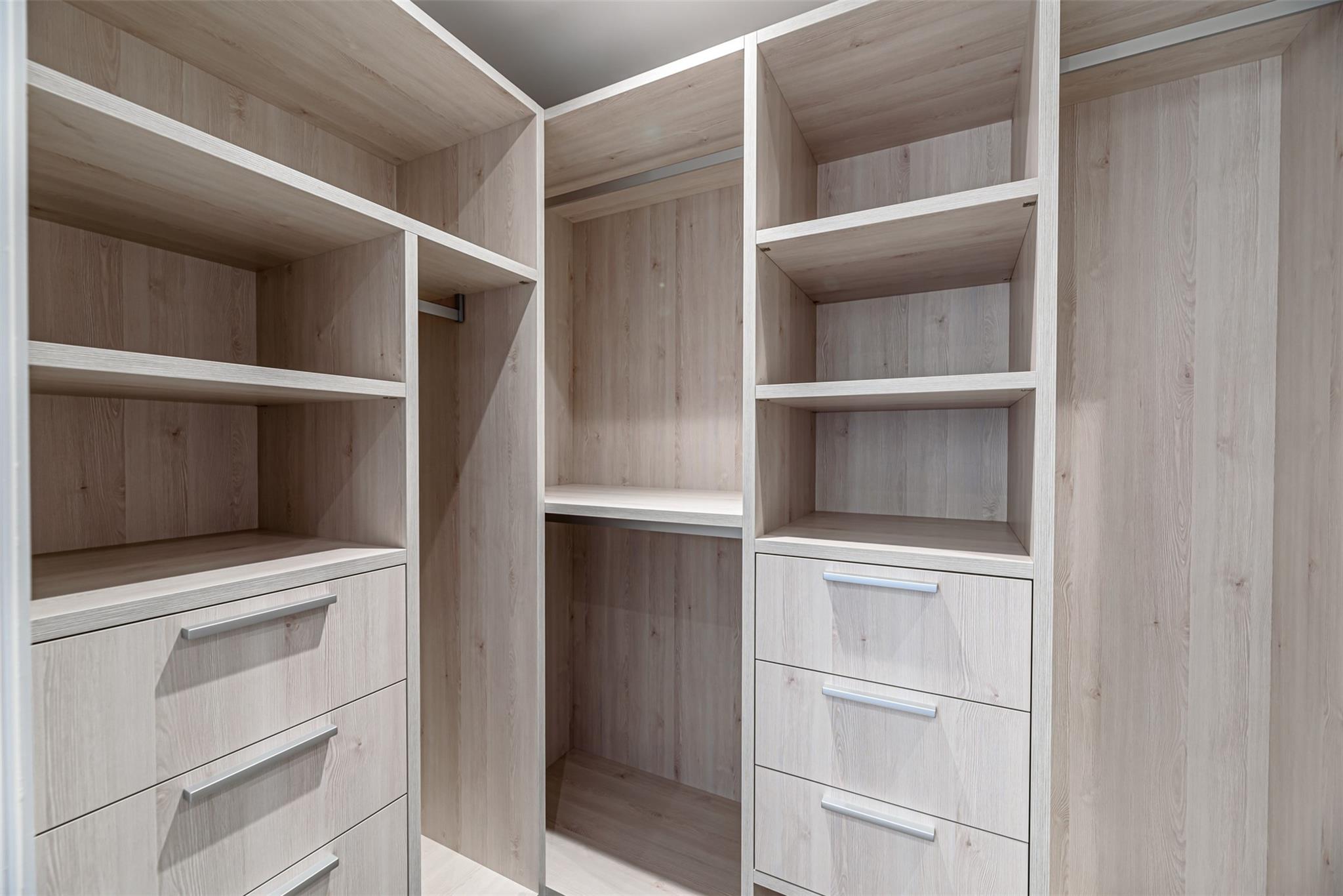 1701 Hermann Drive # 24A