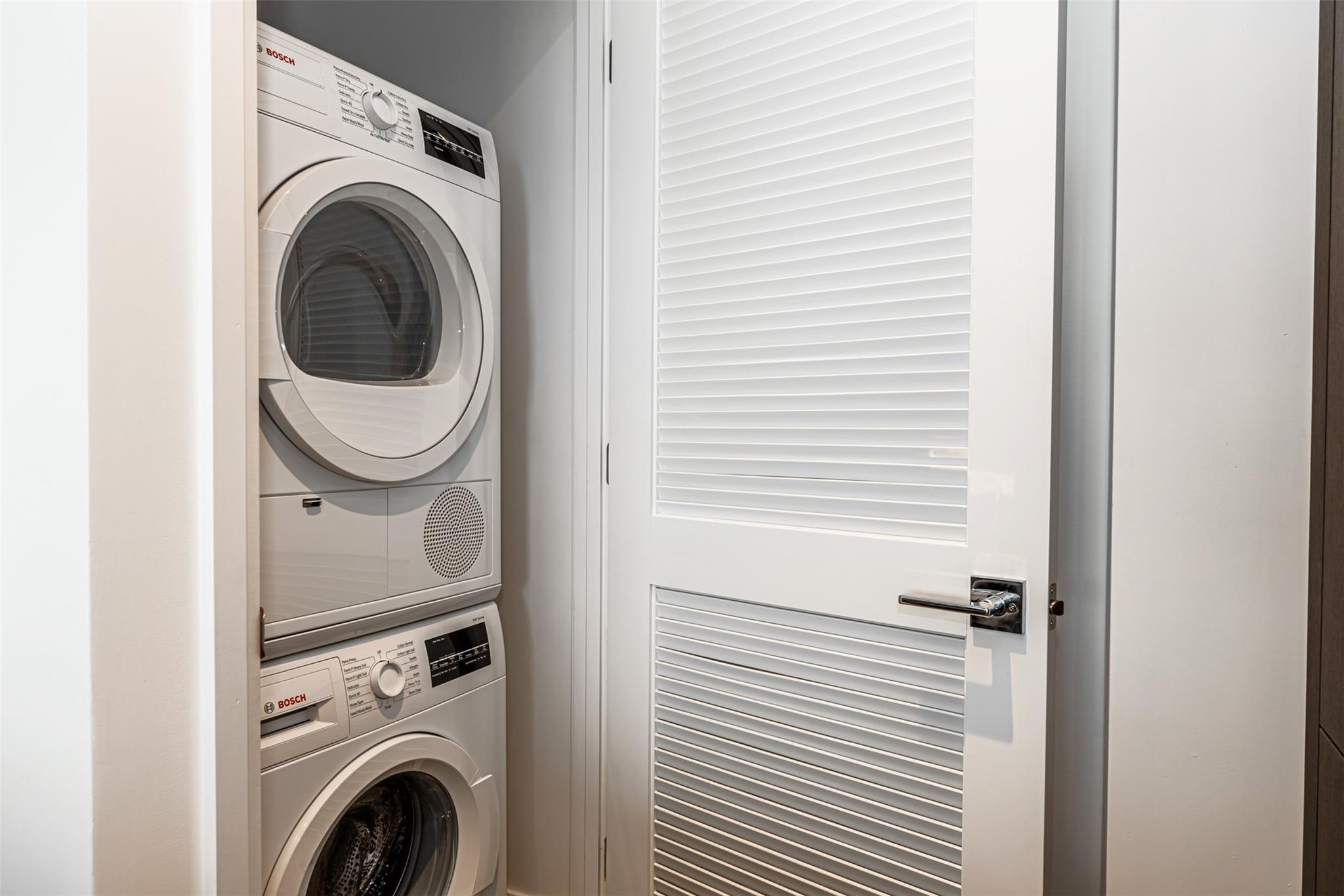 1701 Hermann Drive # 24A