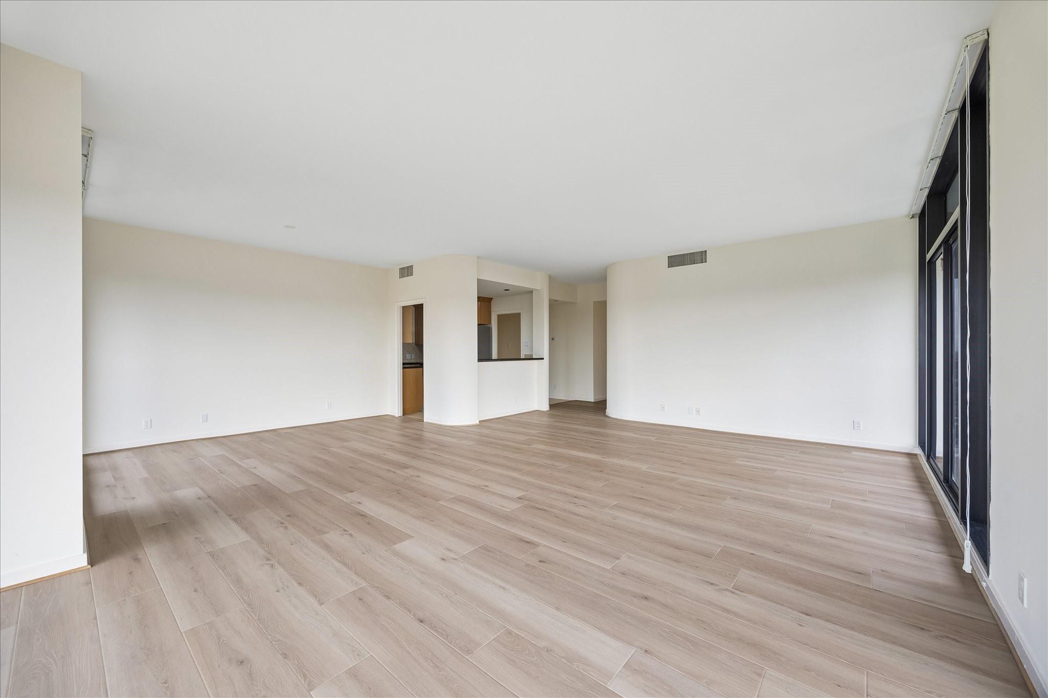 1701 Hermann Drive # 14B