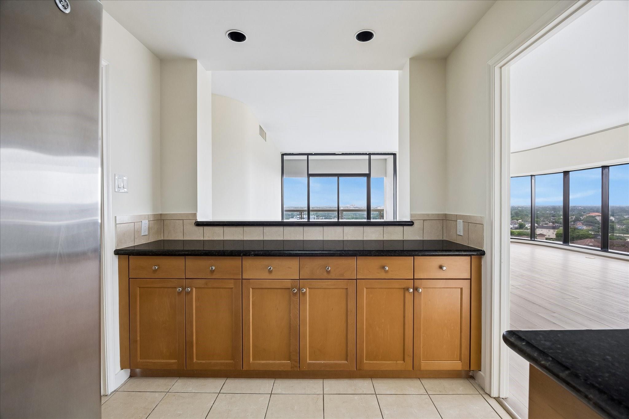 1701 Hermann Drive # 14B
