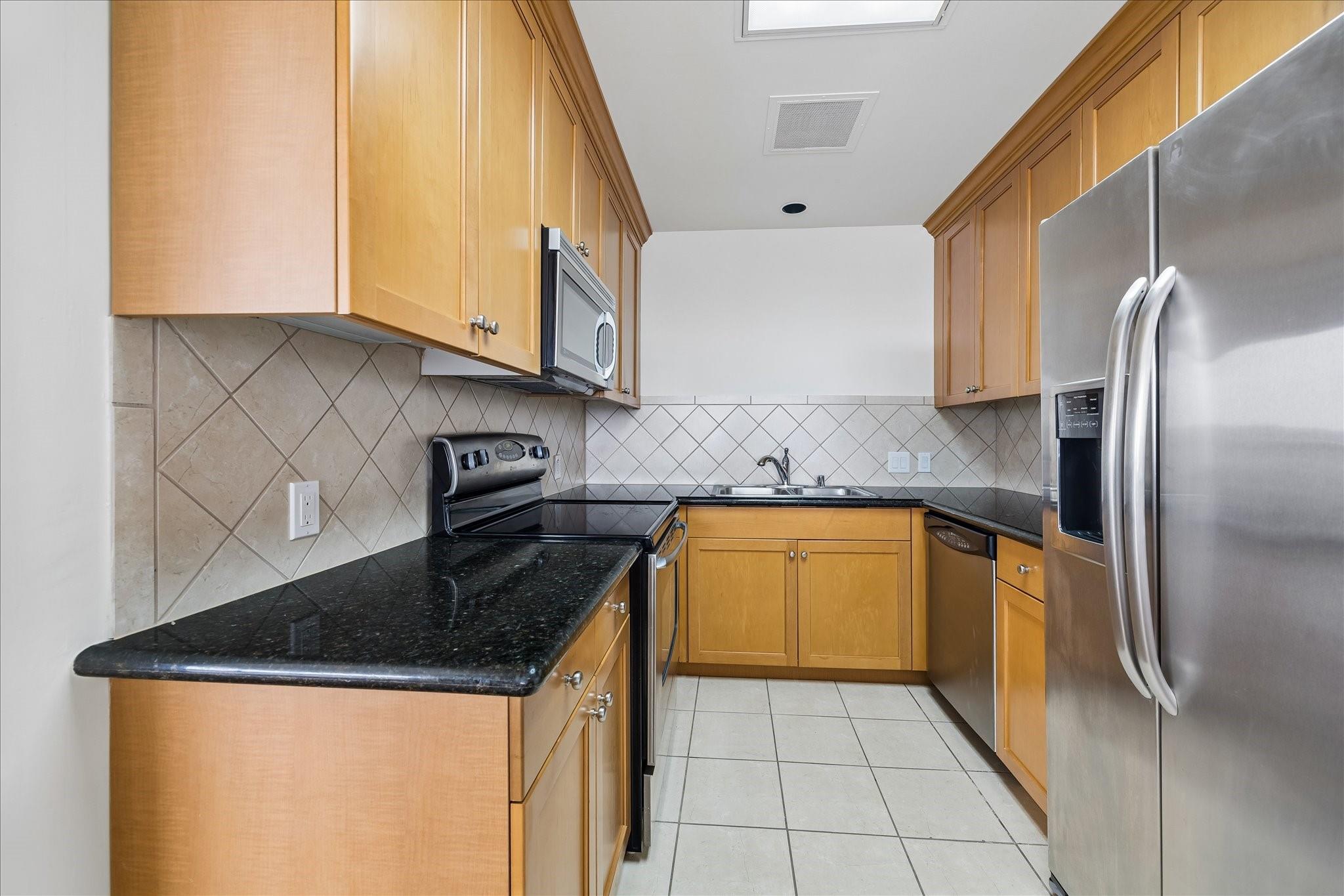 1701 Hermann Drive # 14B