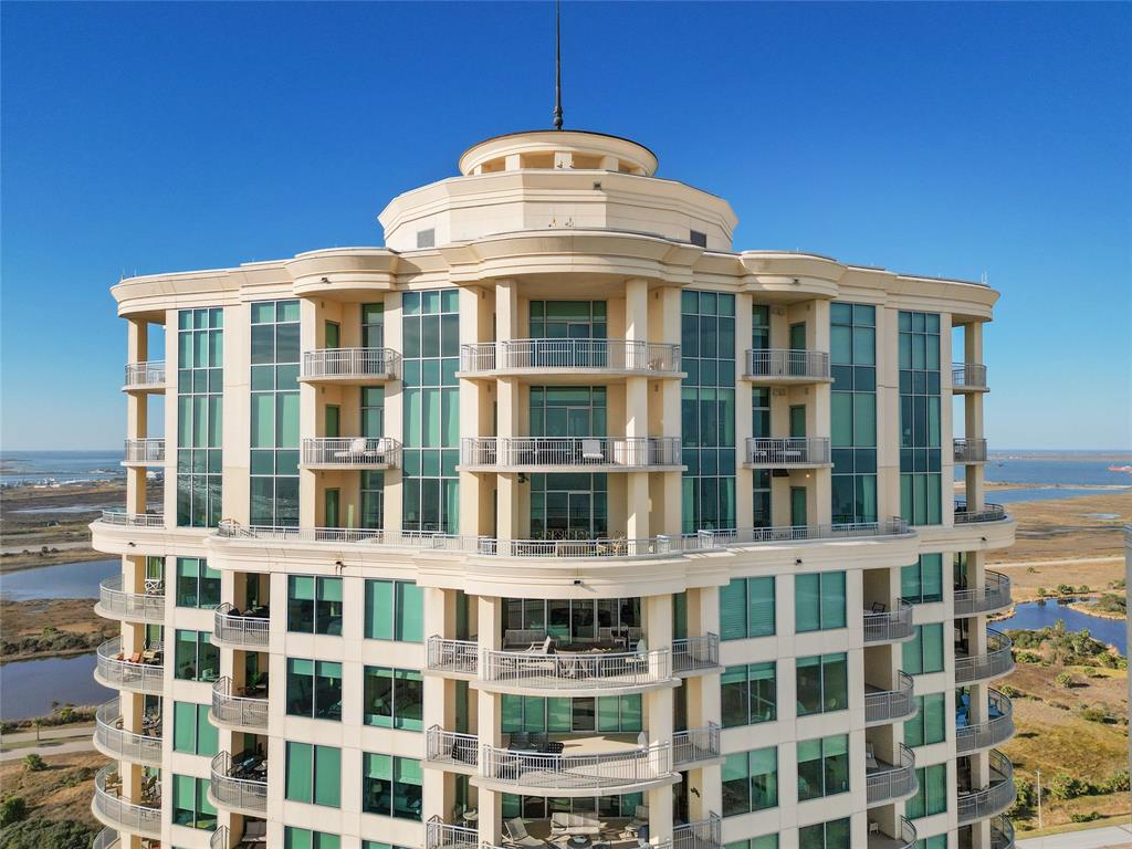 801 E Beach Drive Unit: TW2606