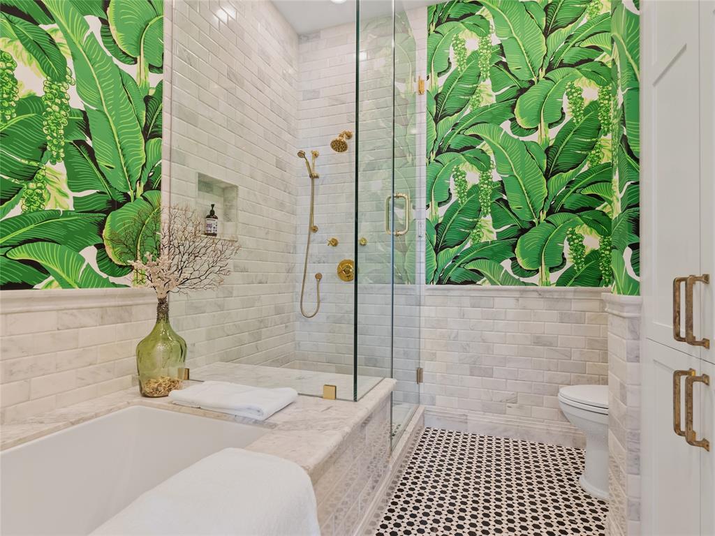 801 E Beach Drive Unit: TW2606
