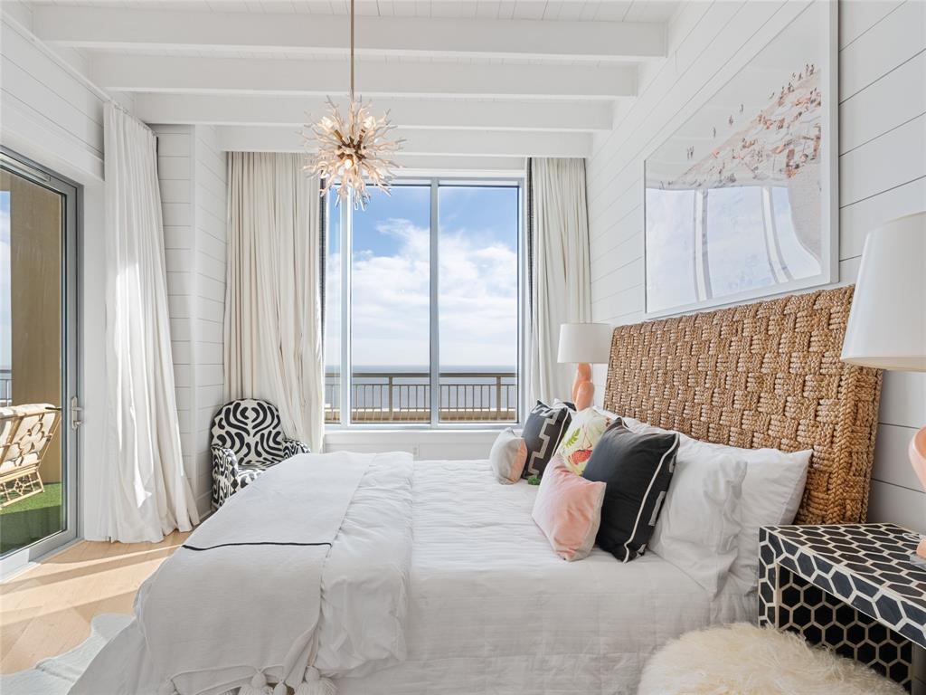 801 E Beach Drive Unit: TW2606
