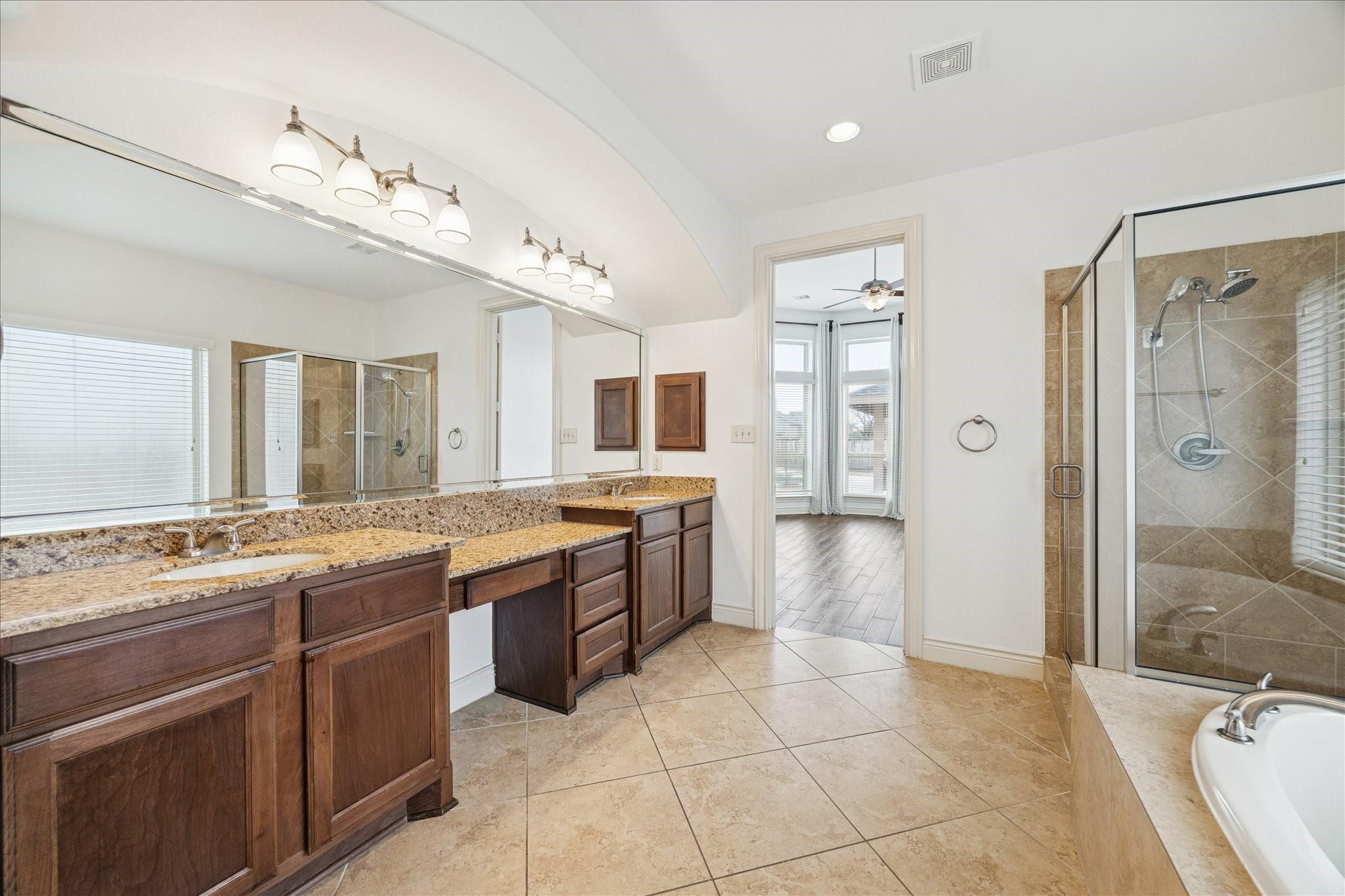 27419 Gladway Manor Drive