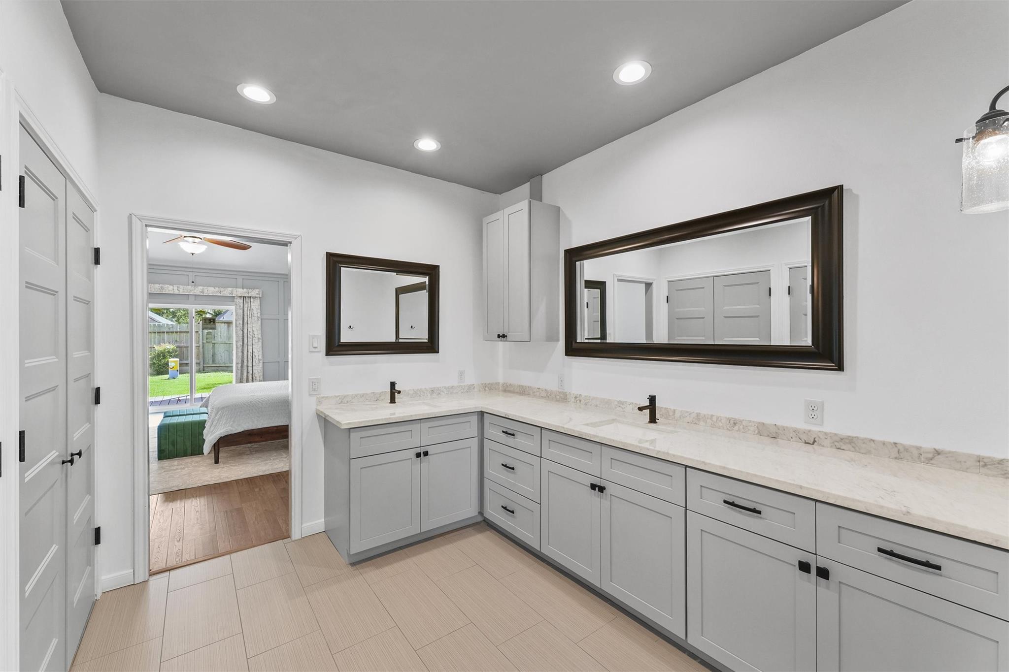 12151 Maple Rock Drive