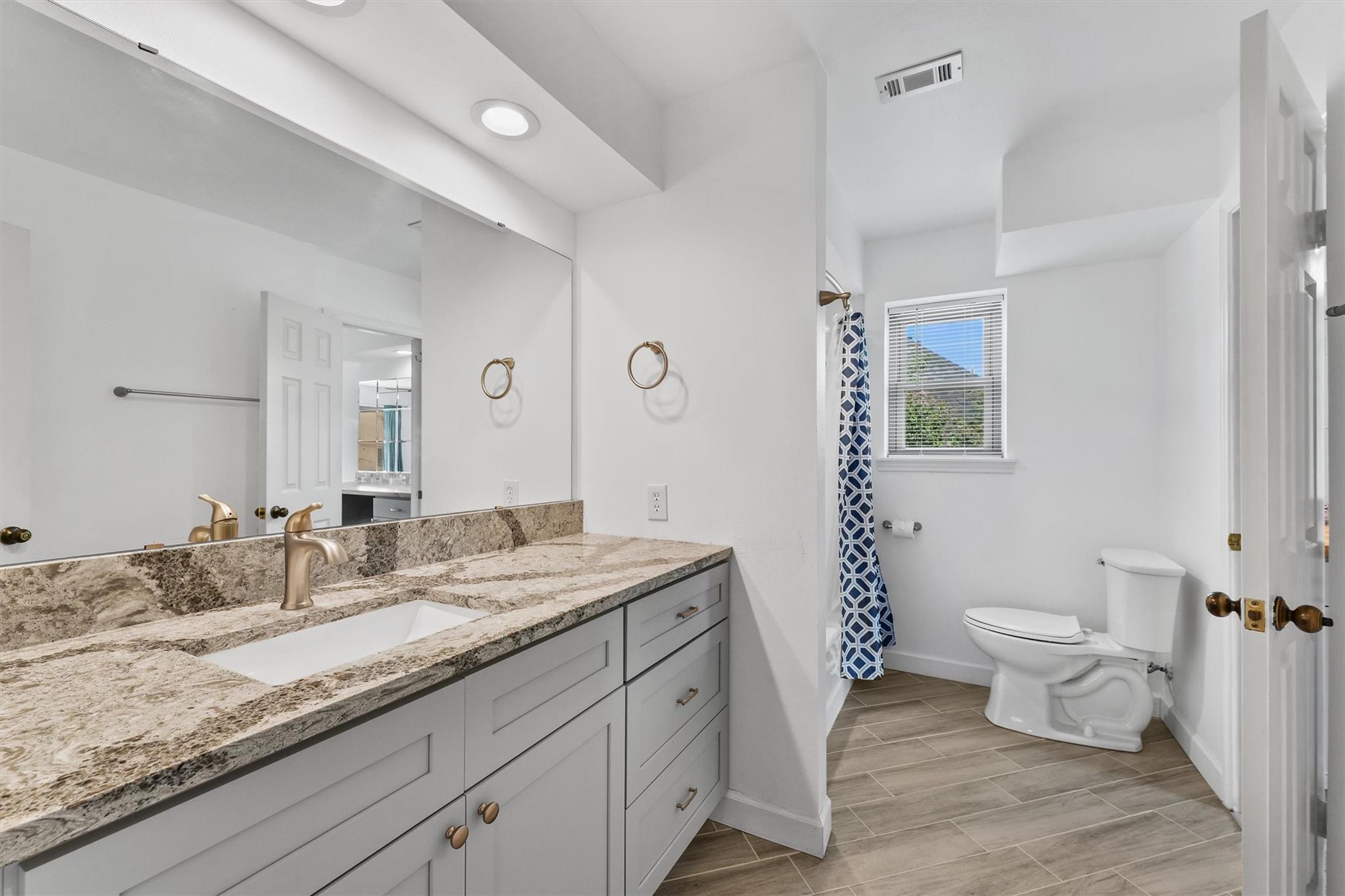 12151 Maple Rock Drive