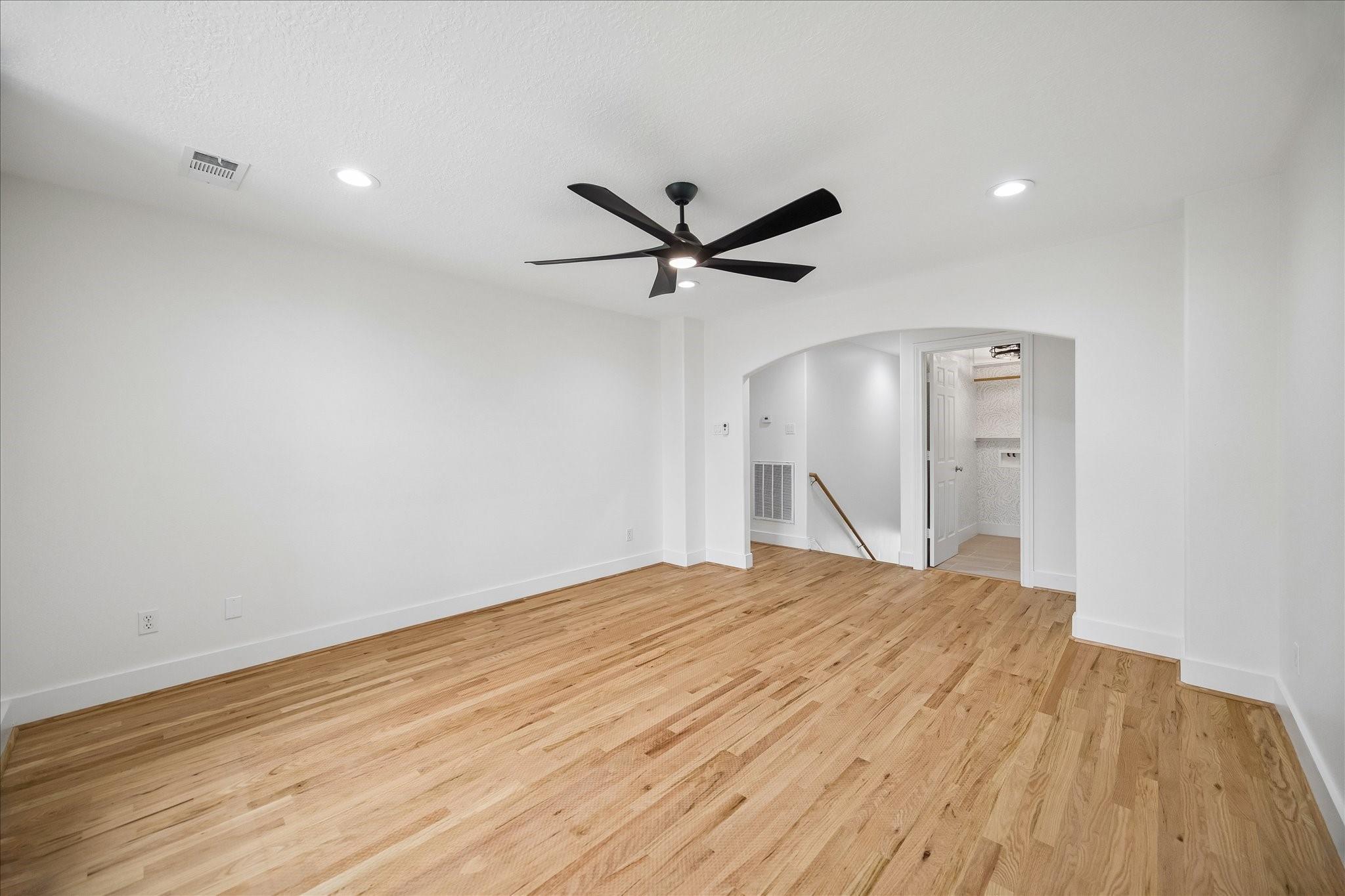 721 W 41st Street