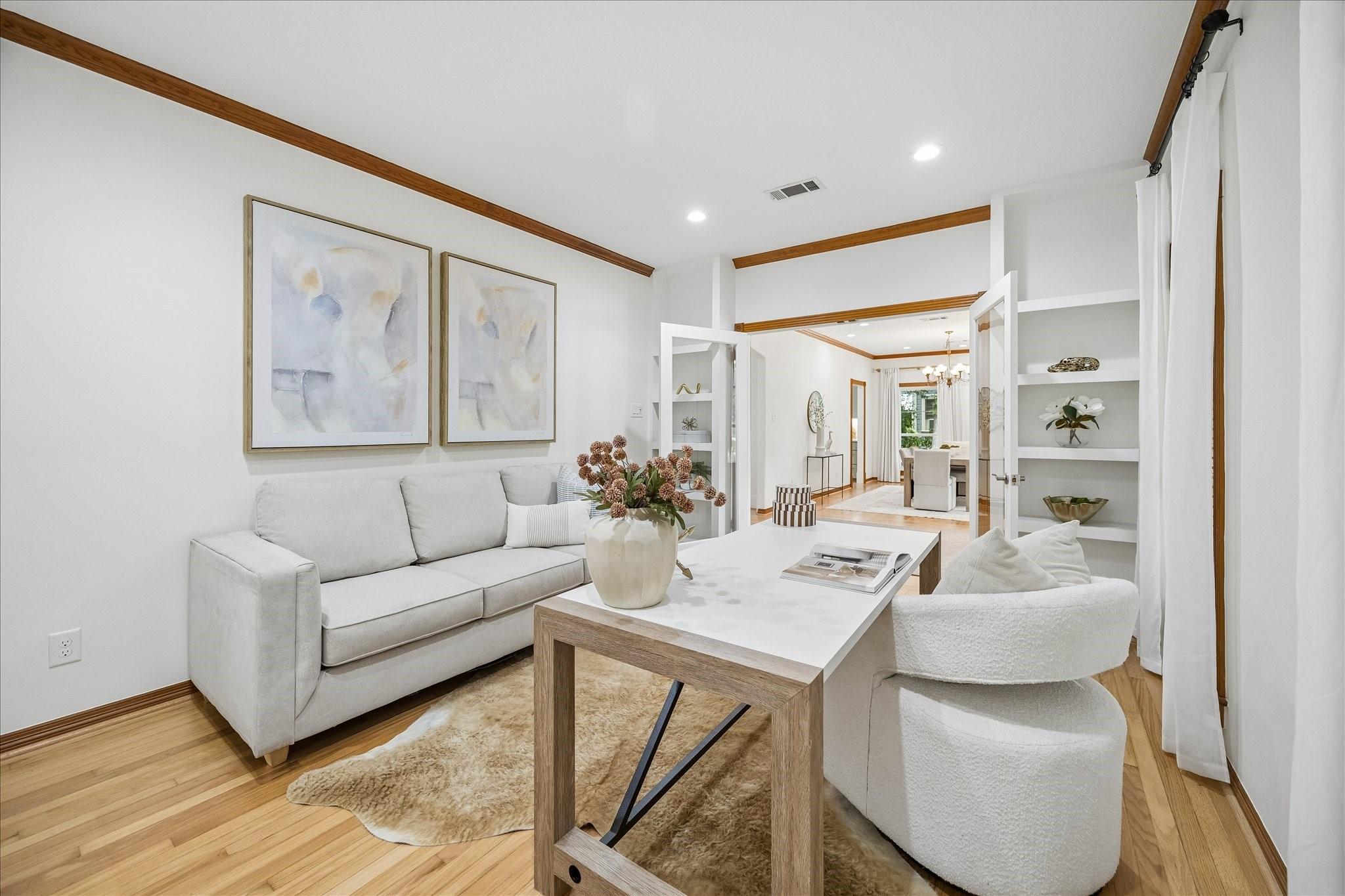 721 W 41st Street