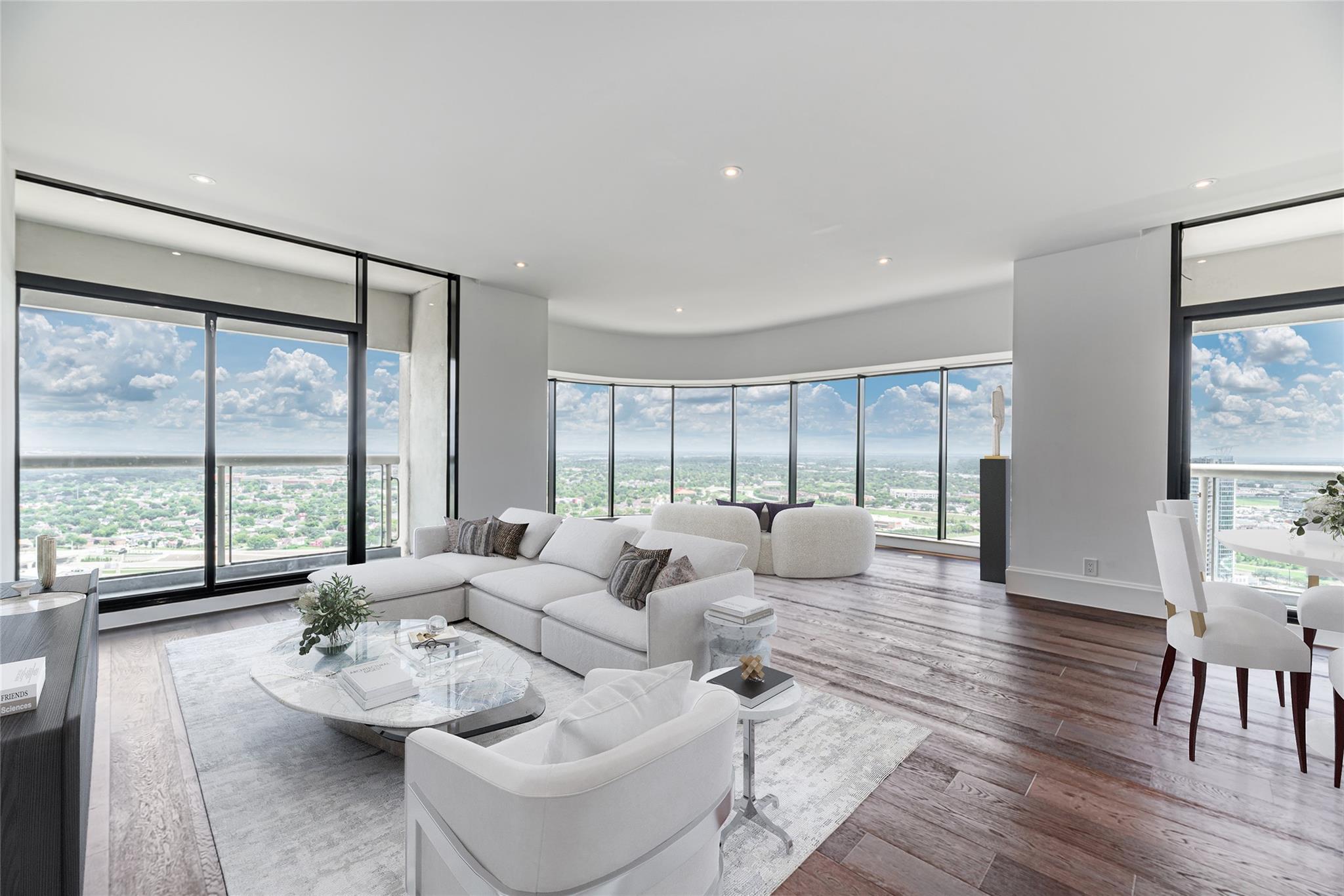 1701 Hermann Drive # 34L