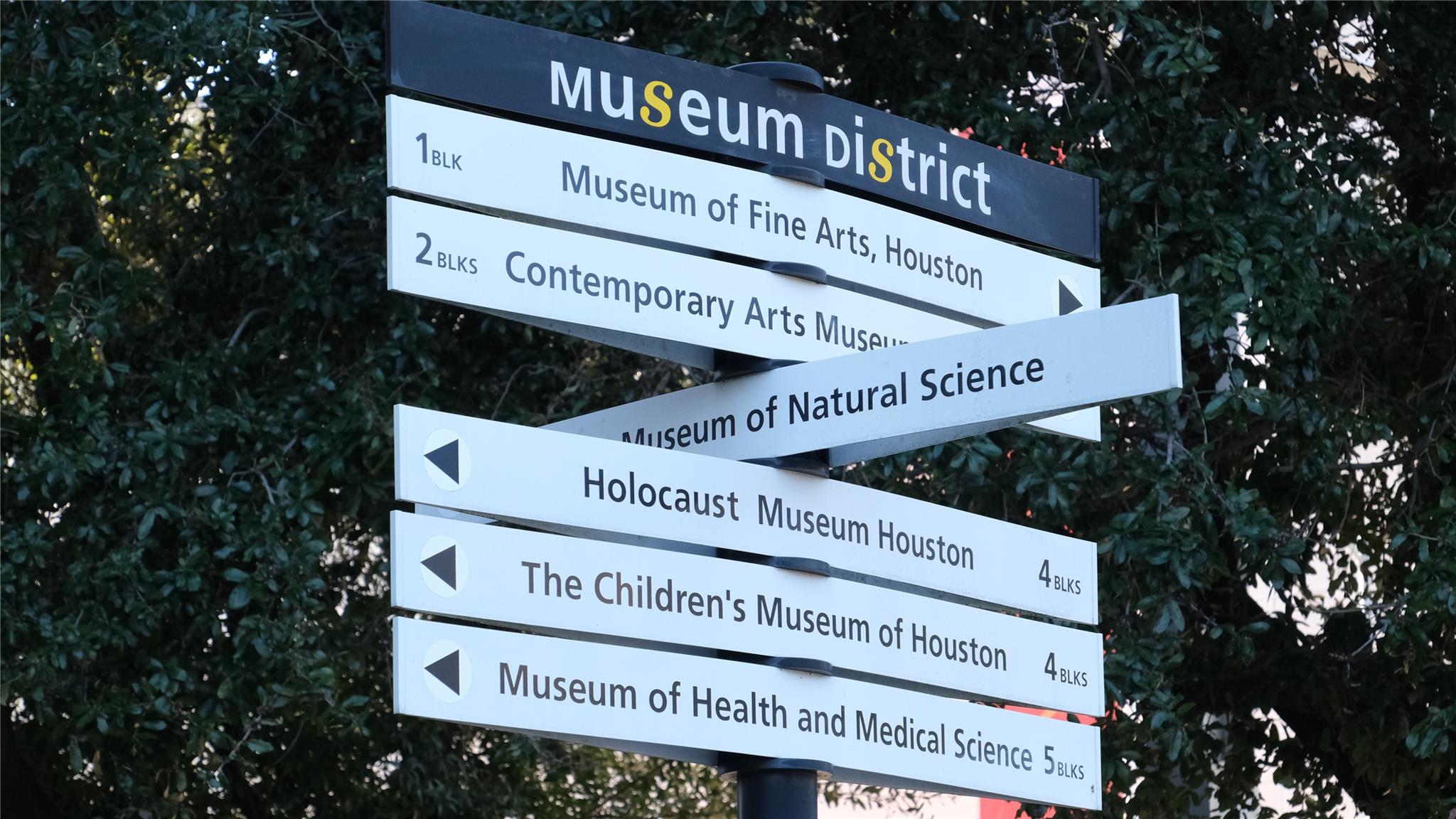 1701 Hermann Drive # 34L