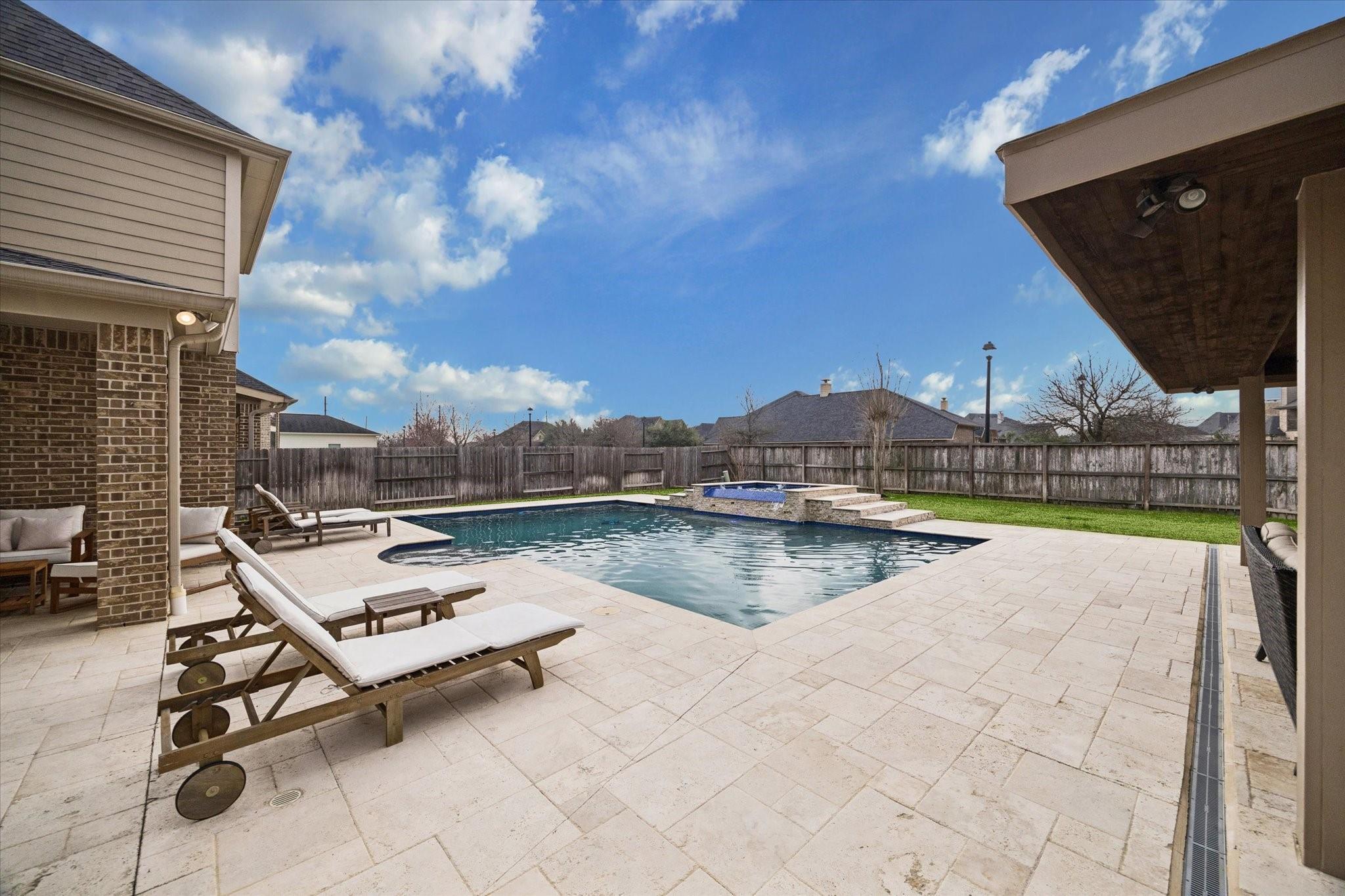 27419 Gladway Manor Drive