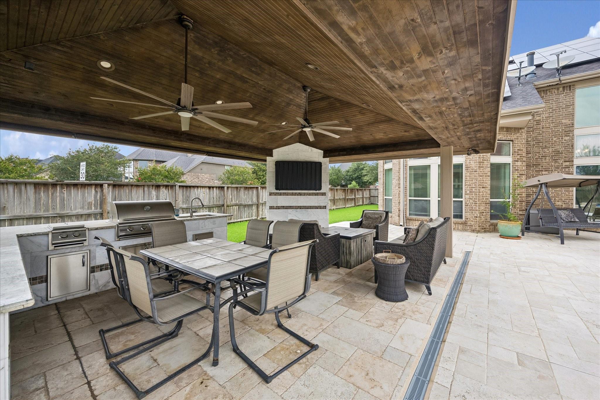 27419 Gladway Manor Drive