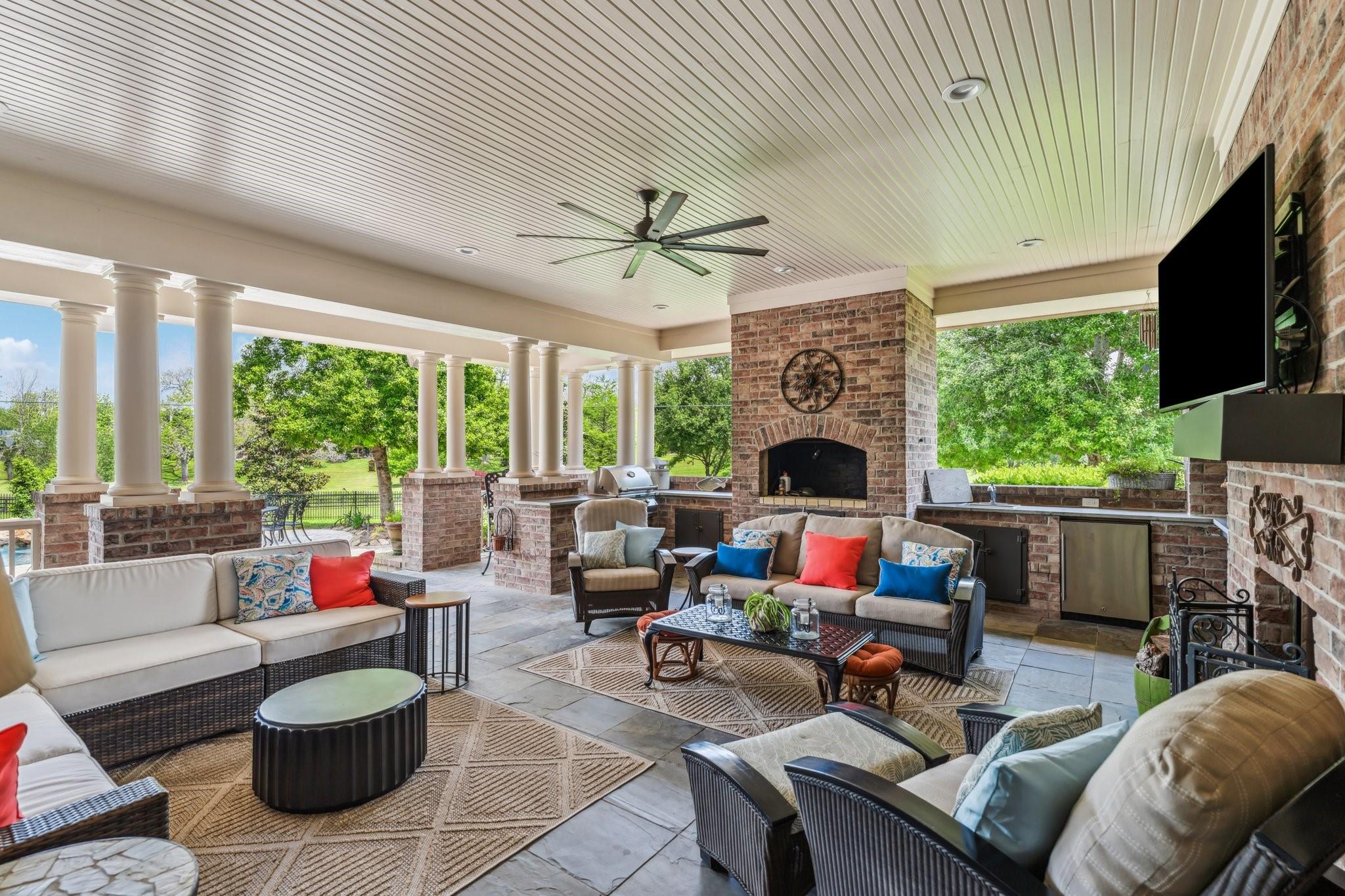 7310 Foster Island Drive