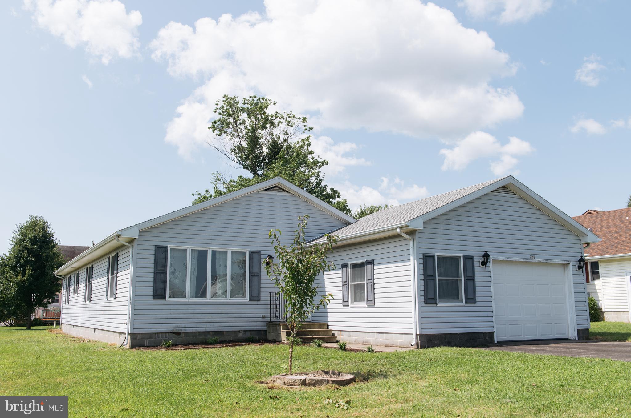 36826 BLUEWATER RUN W