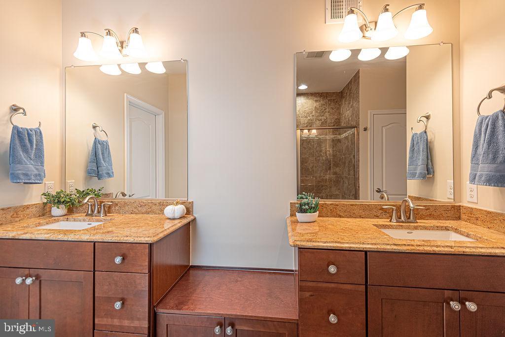 18622 OLD CANAL LANE