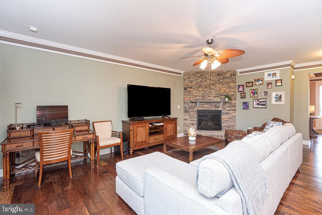 18622 OLD CANAL LANE