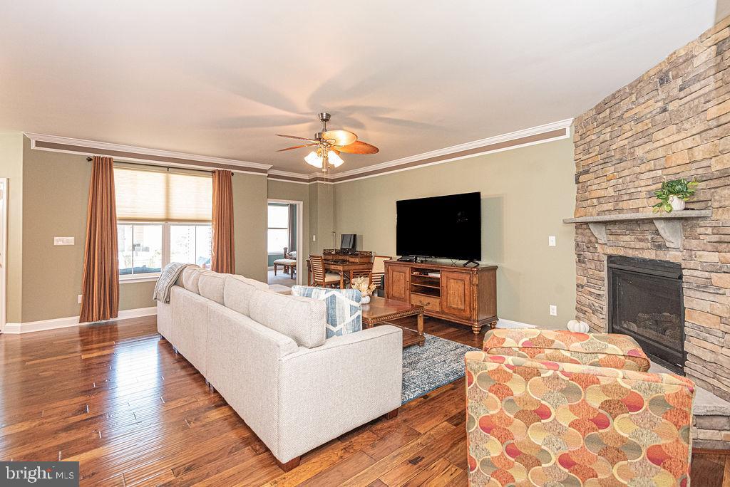 18622 OLD CANAL LANE