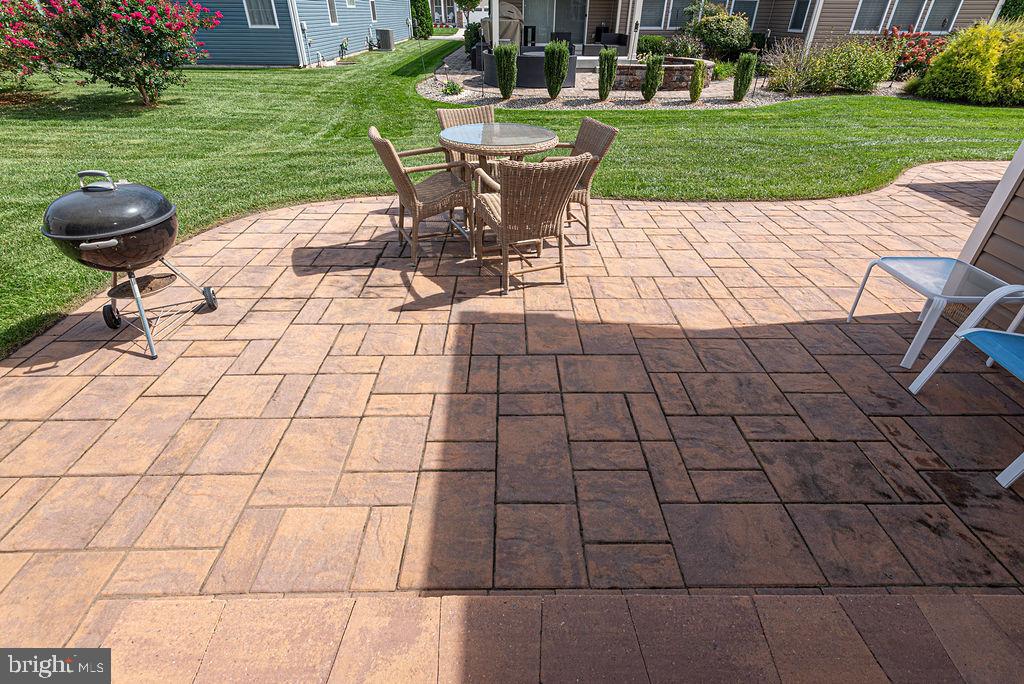 18622 OLD CANAL LANE