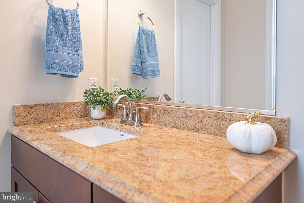 18622 OLD CANAL LANE