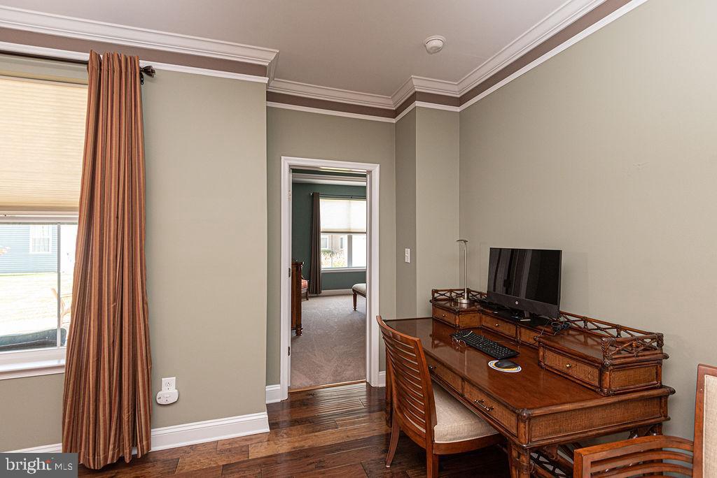 18622 OLD CANAL LANE