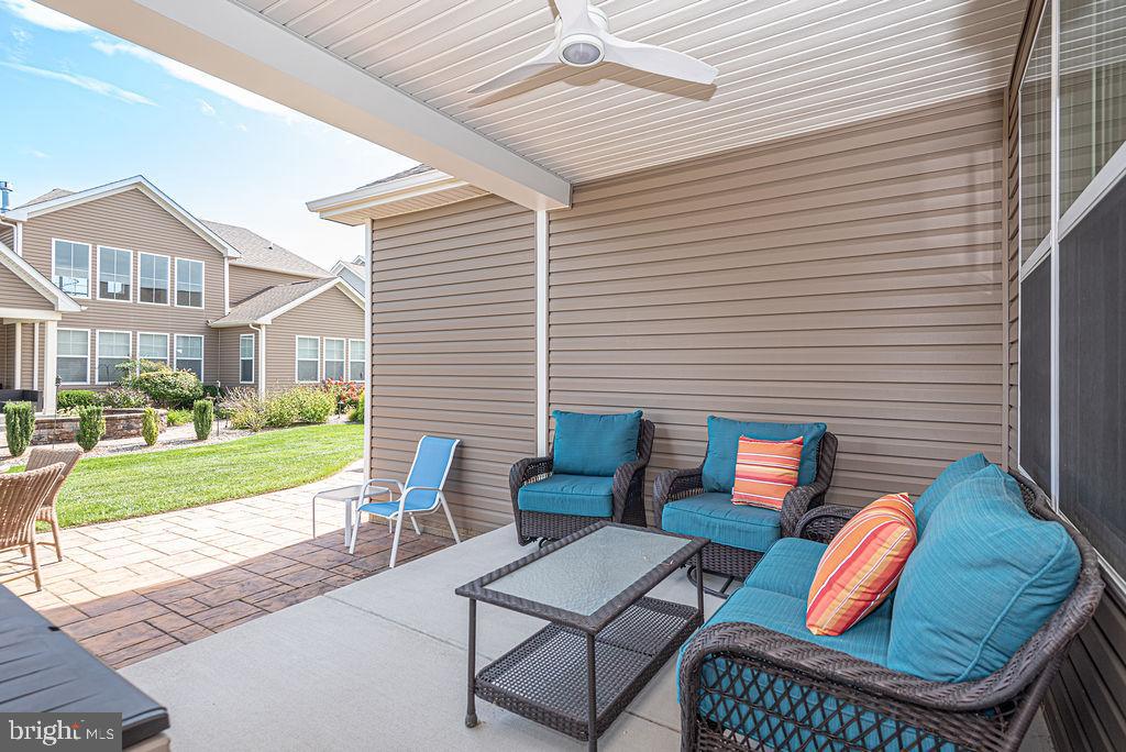 18622 OLD CANAL LANE