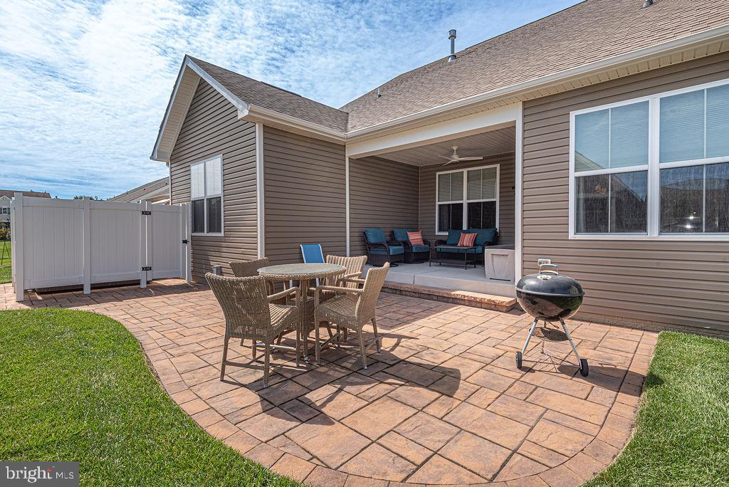 18622 OLD CANAL LANE