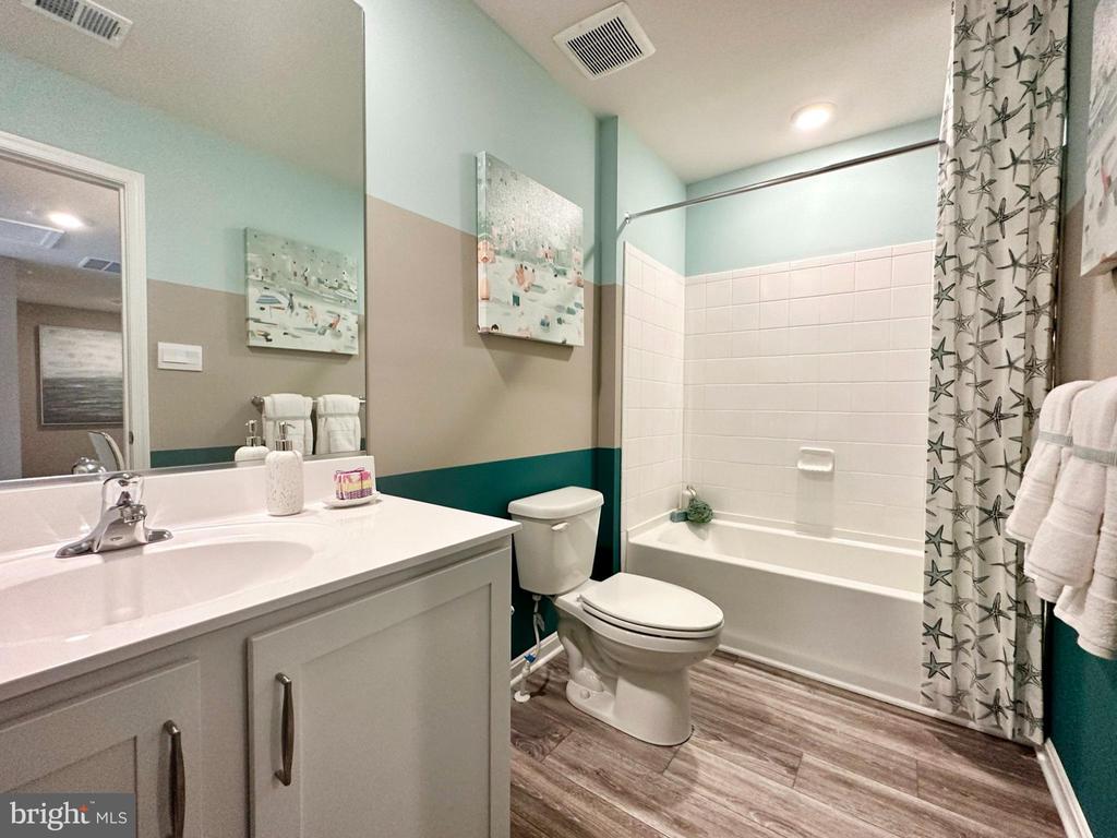 9297 GREENWAY TRAIL