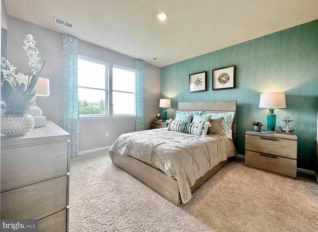 9297 GREENWAY TRAIL