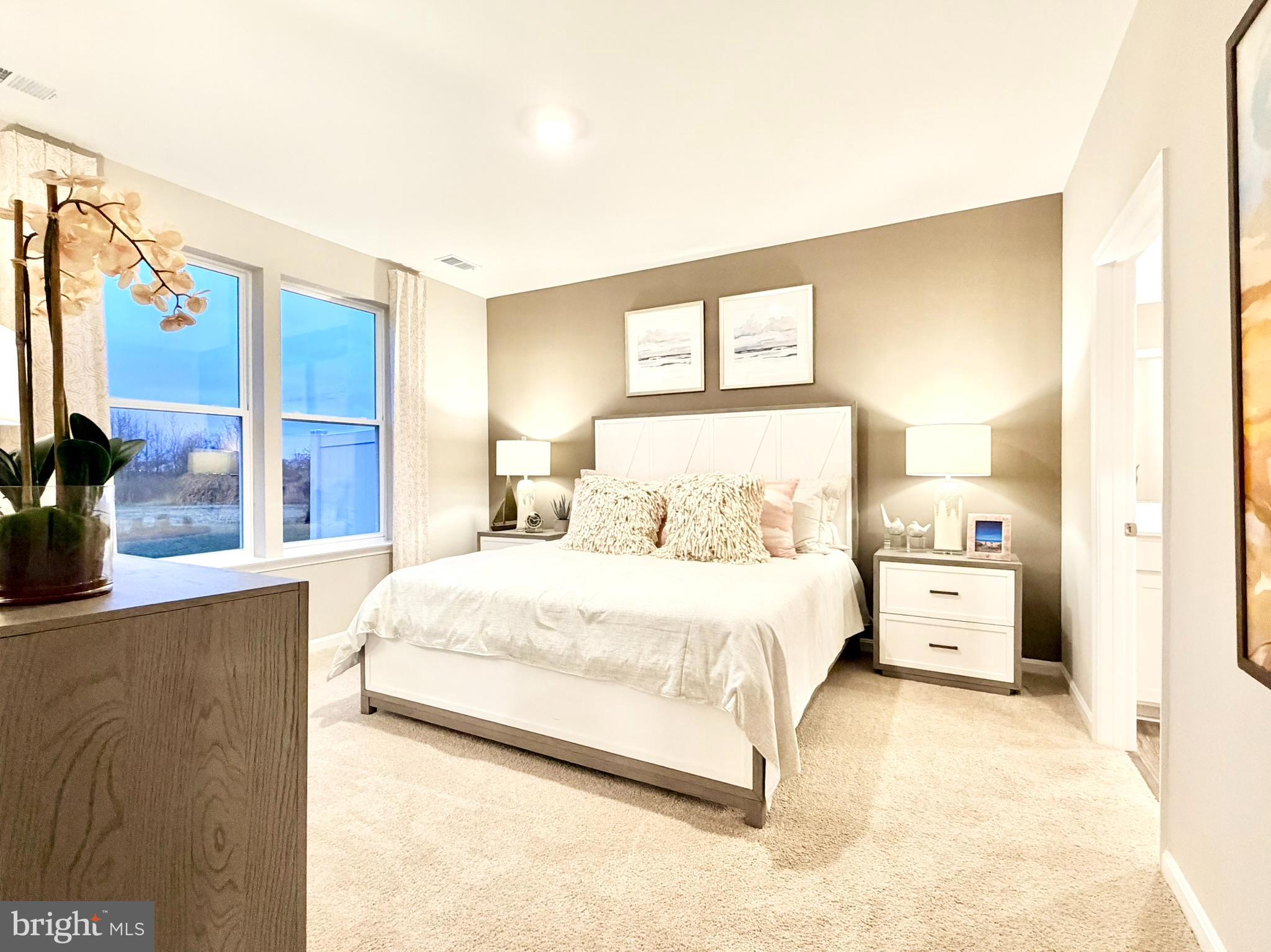 34222 FOREST ACRES DRIVE