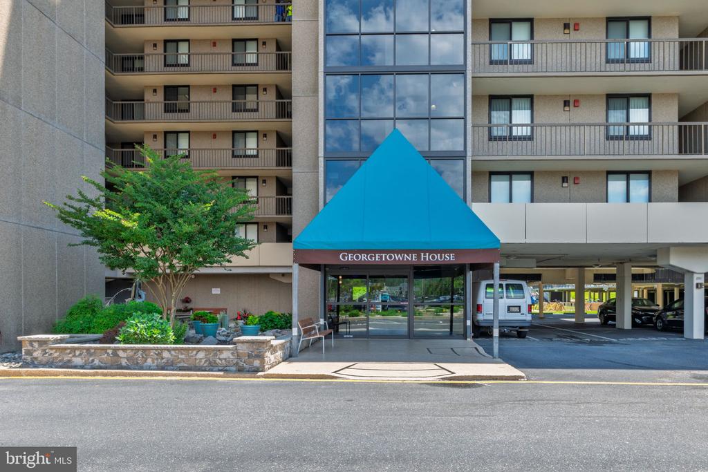 409 GEORGETOWNE HOUSE ROAD