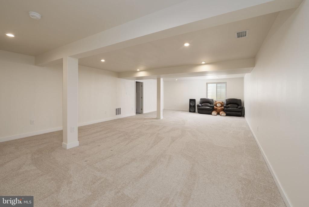 25100 ASPEN CIRCLE