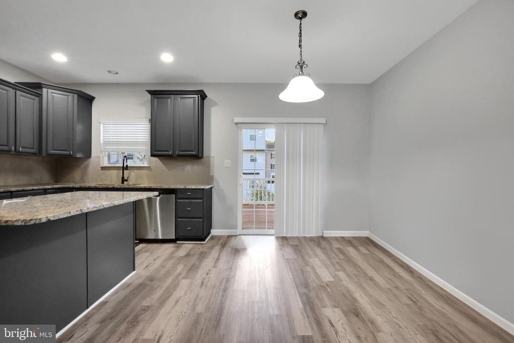 7524 BRIARGROVE LANE