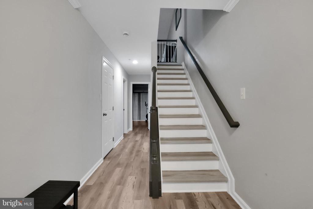 7524 BRIARGROVE LANE