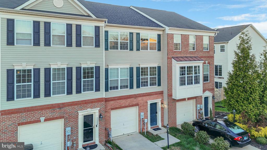 7524 BRIARGROVE LANE