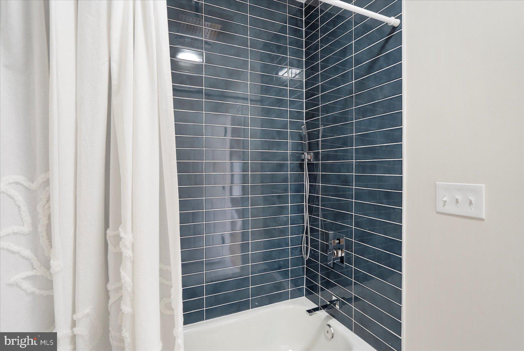 1428 COVINGTON STREET