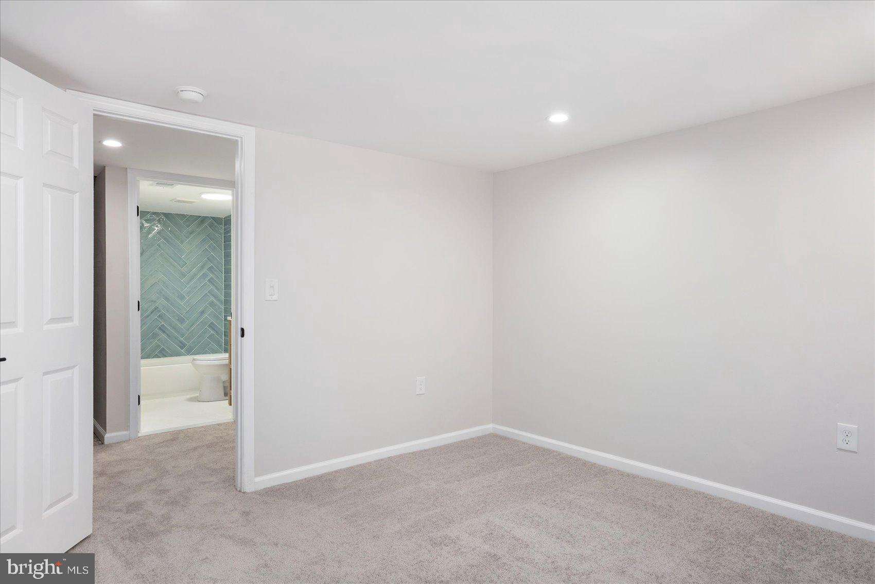 1428 COVINGTON STREET