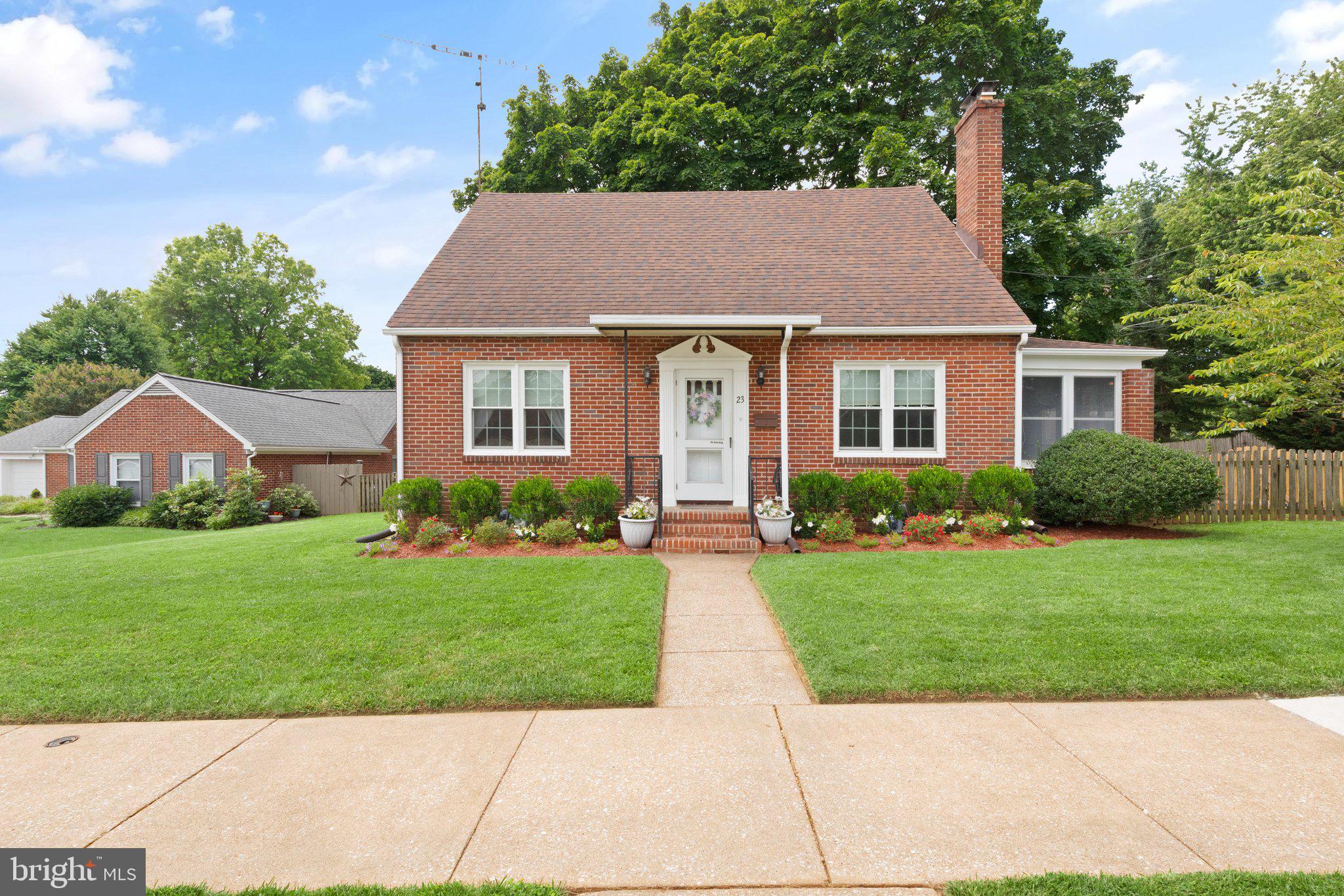 23 WESTMORELAND STREET