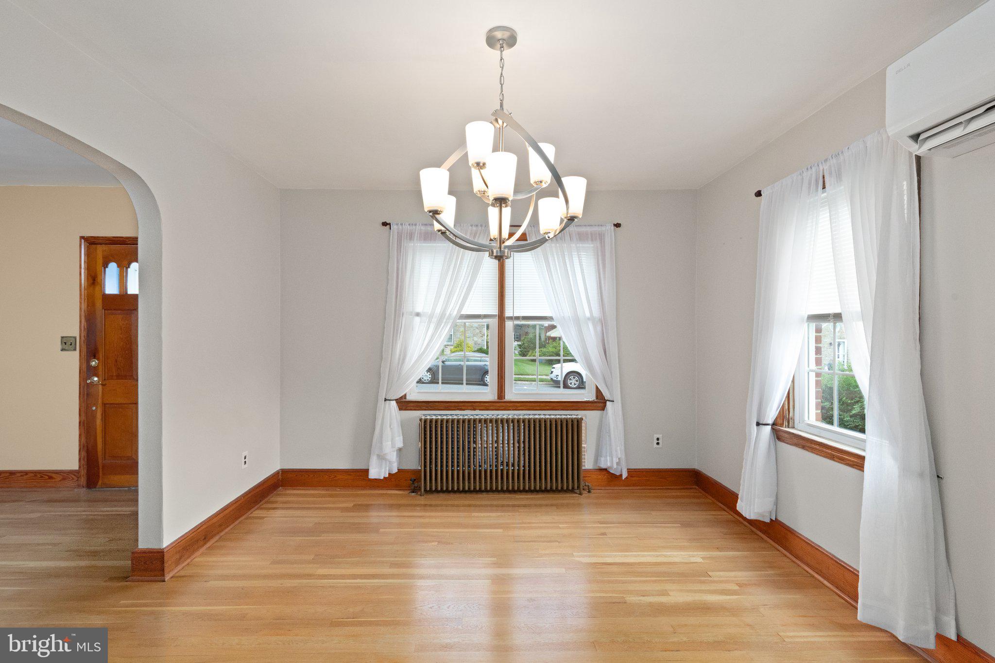 23 WESTMORELAND STREET