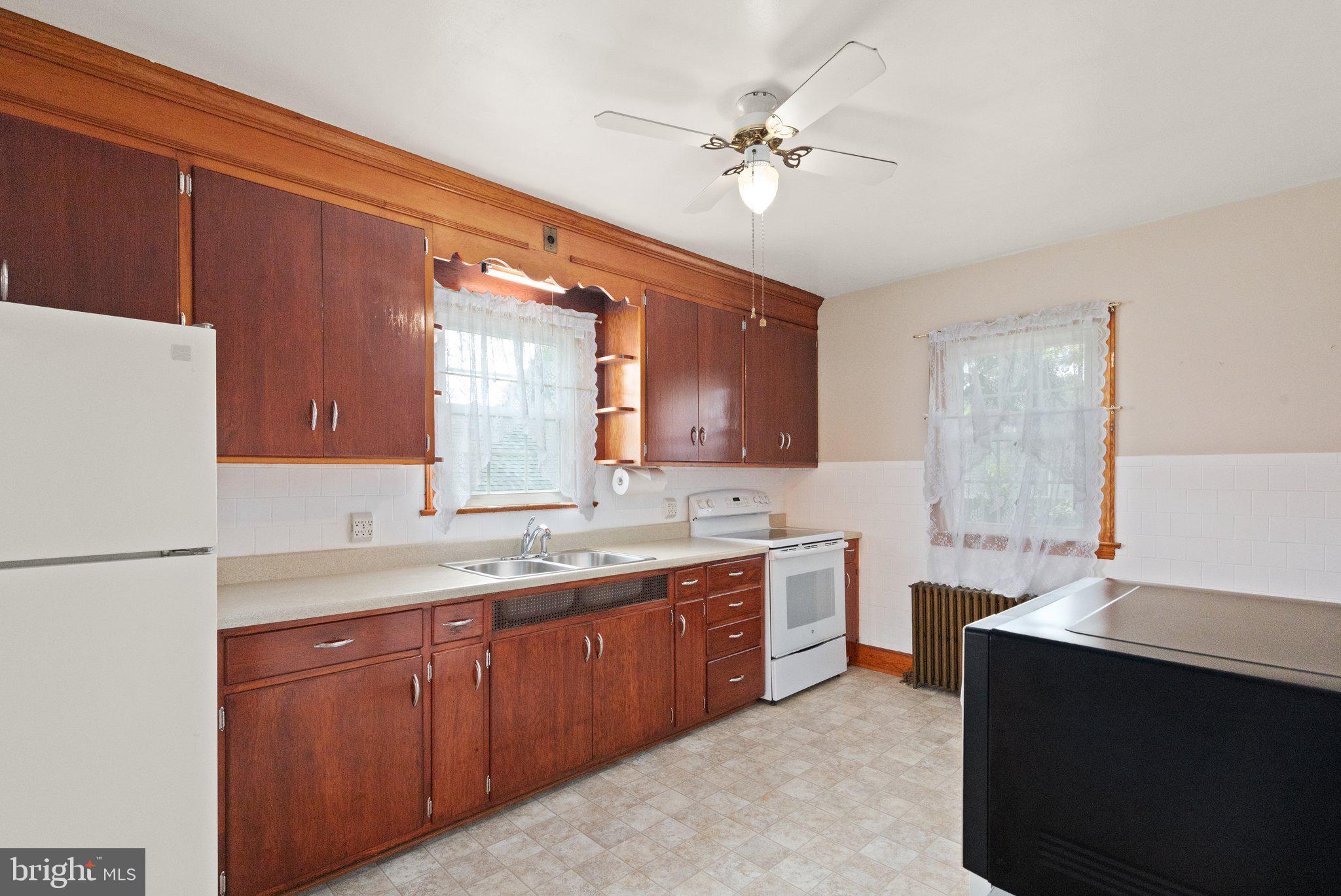 23 WESTMORELAND STREET