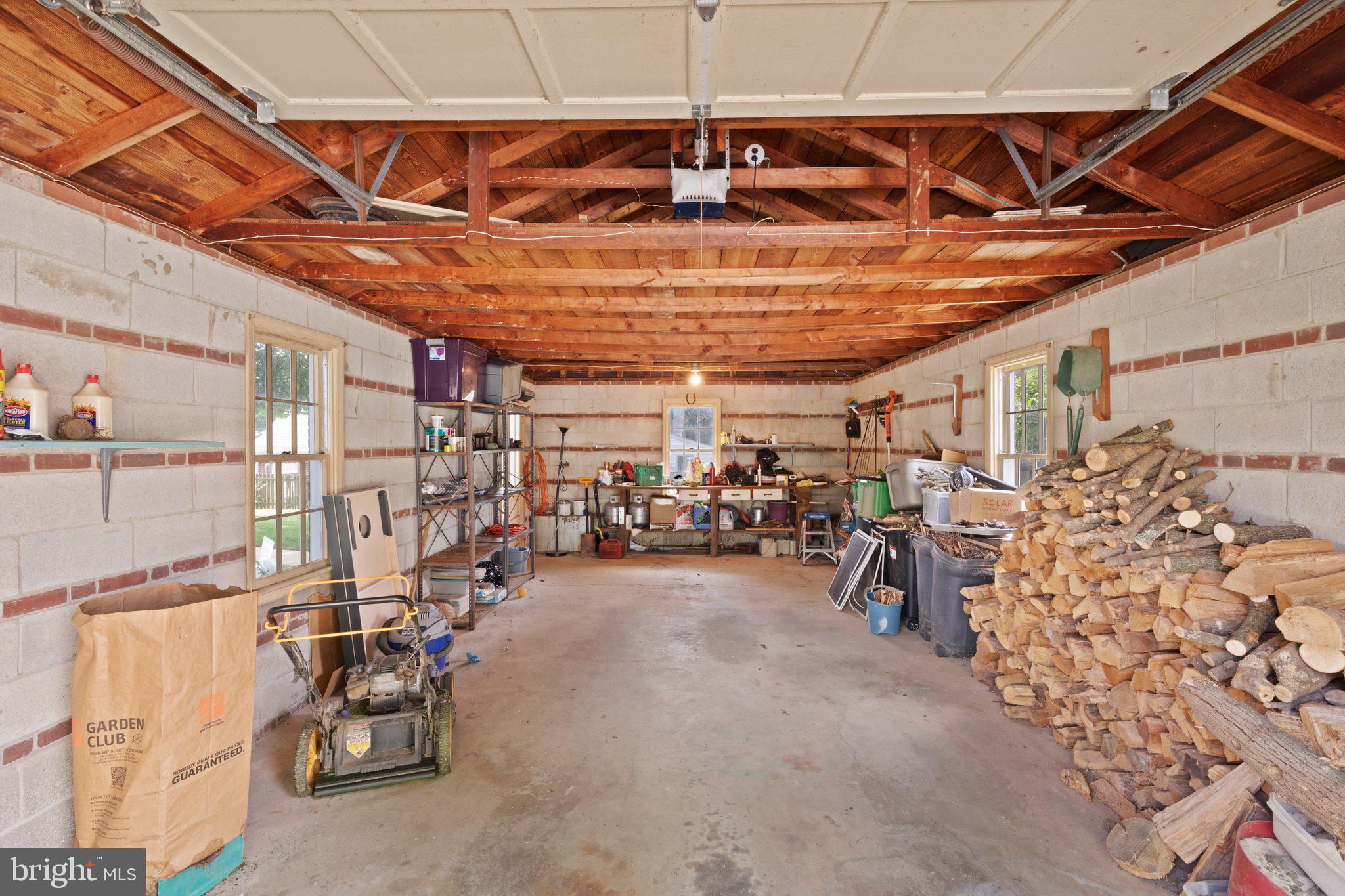 23 WESTMORELAND STREET