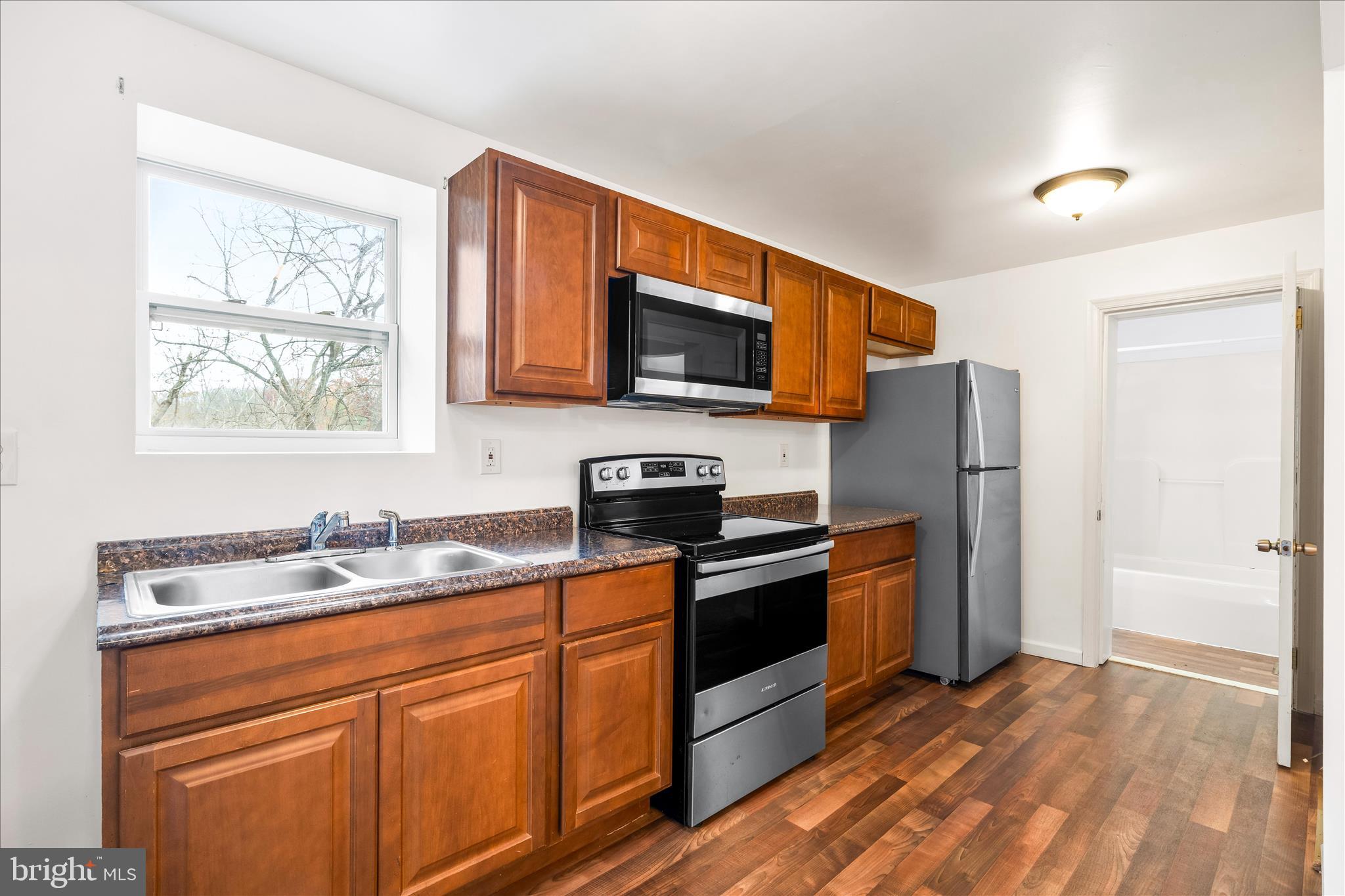 2060 FLAG MARSH ROAD