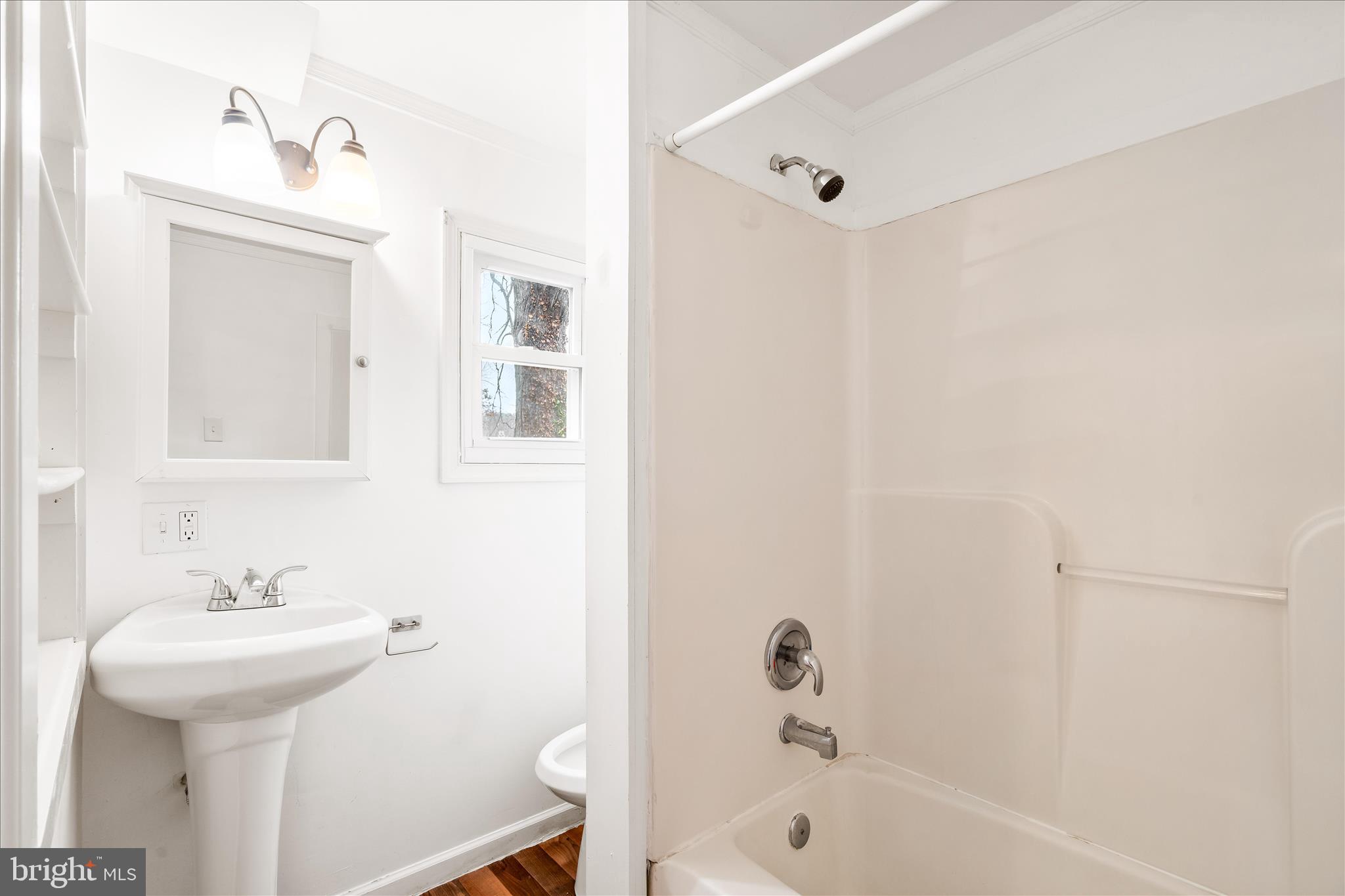 2060 FLAG MARSH ROAD