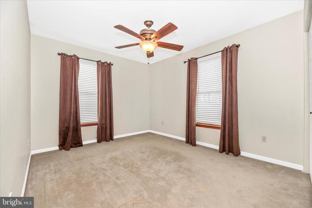 1150 HUMBERT SCHOOLHOUSE ROAD